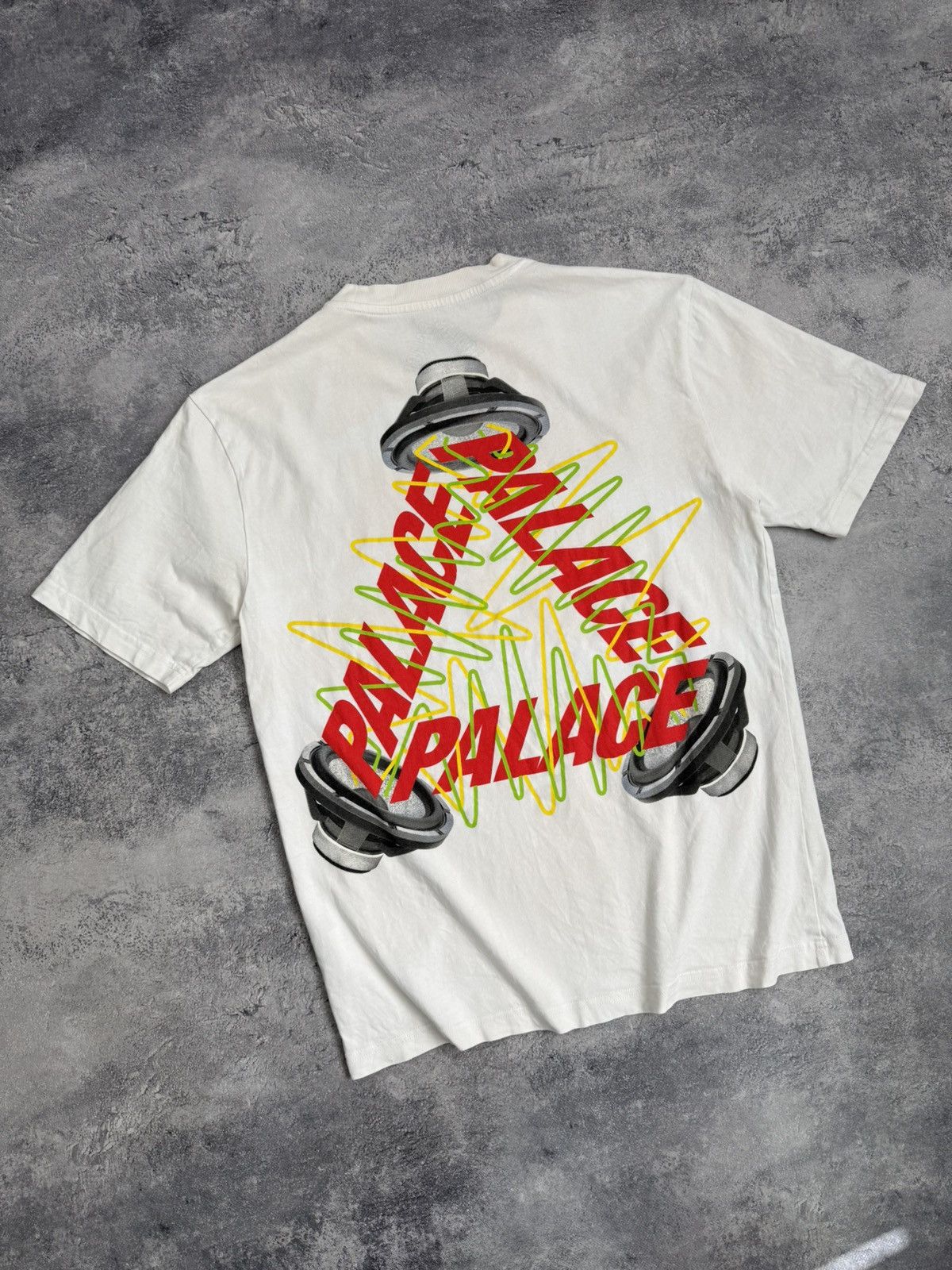 Palace Palace Speaker P-3 Big Logo T-Shirt Skateboards White Tee Size US M / EU 48-50 / 2 - 13 Thumbnail