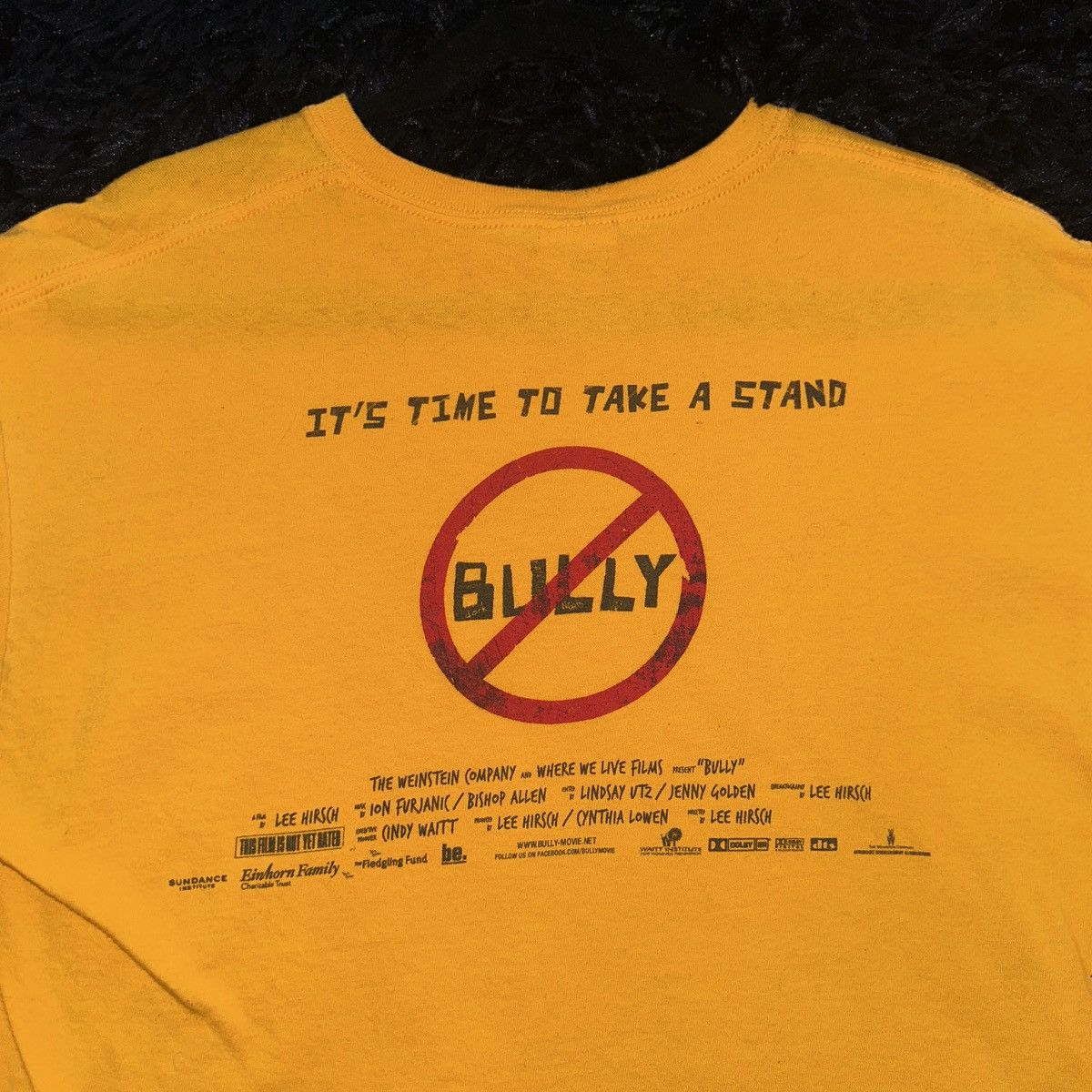 Gildan × Vintage Vintage Stop Bullying Shirt Yellow Size Large Size US L / EU 52-54 / 3 - 4 Thumbnail