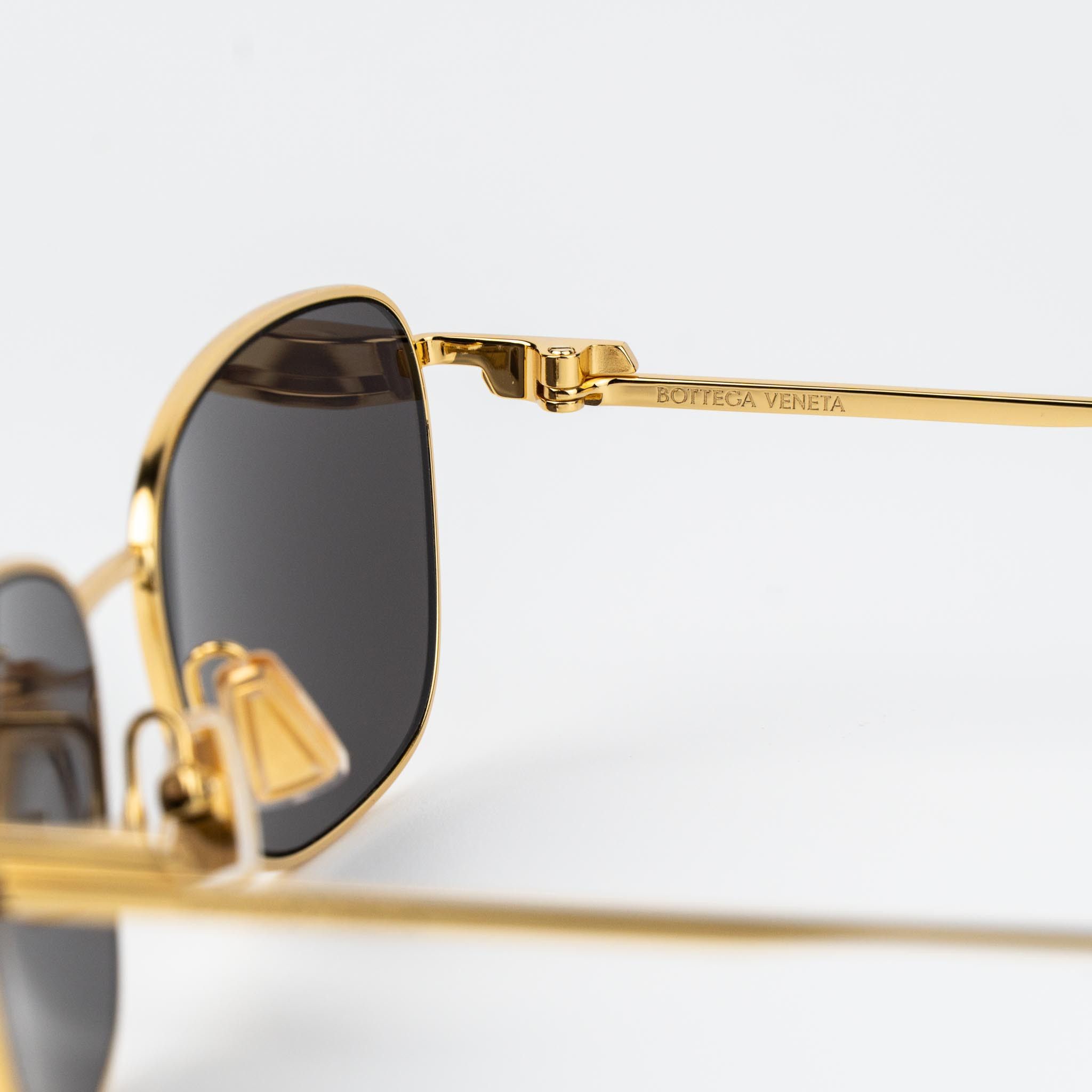 Bottega Veneta Bottega Veneta Women Sunglasses BV1300S 001 NEW AUTHENTIC Size ONE SIZE - 8 Thumbnail