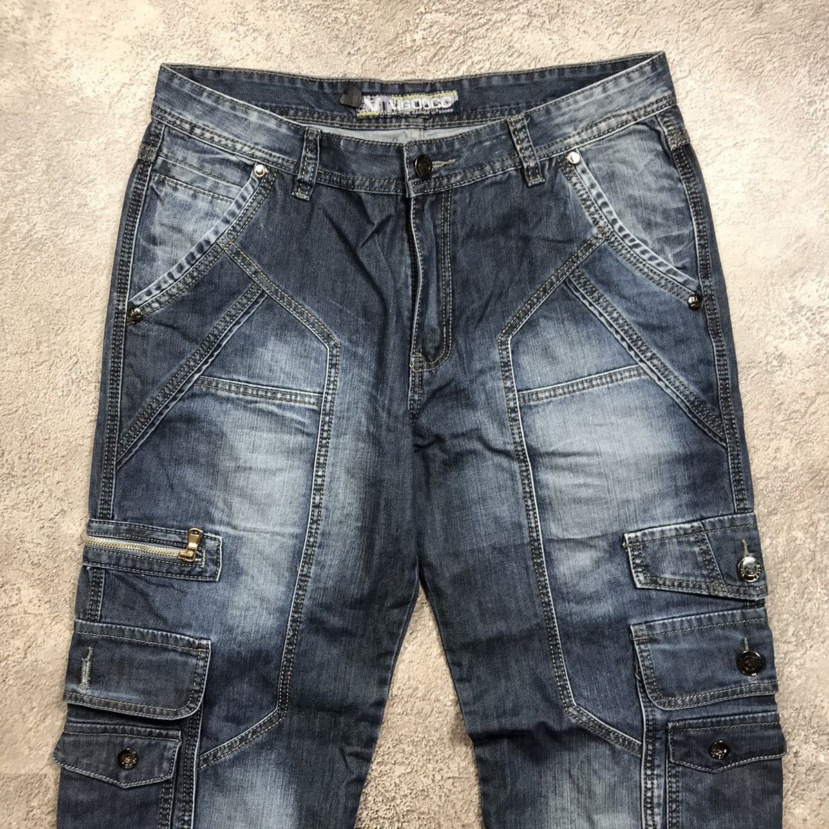 Vintage Y2K Baggy Distressed Cargo Pants Thrashed Skate Logo 36 Size US 36 / EU 52 - 5 Thumbnail