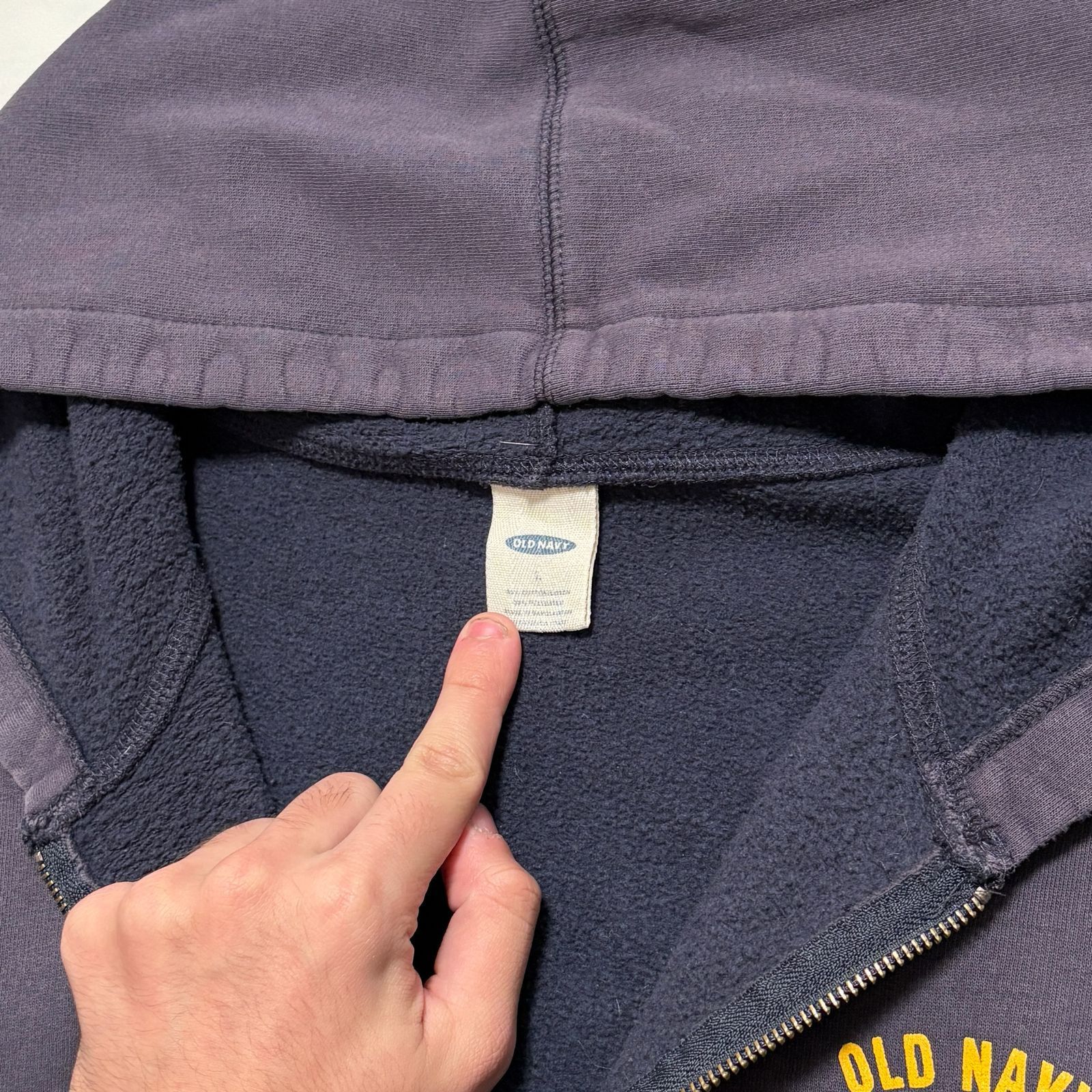 Old Navy VTG Y2K 00's Old Navy Faded Distressed Zip Up Hoodie Navy L Size US L / EU 52-54 / 3 - 2 Thumbnail