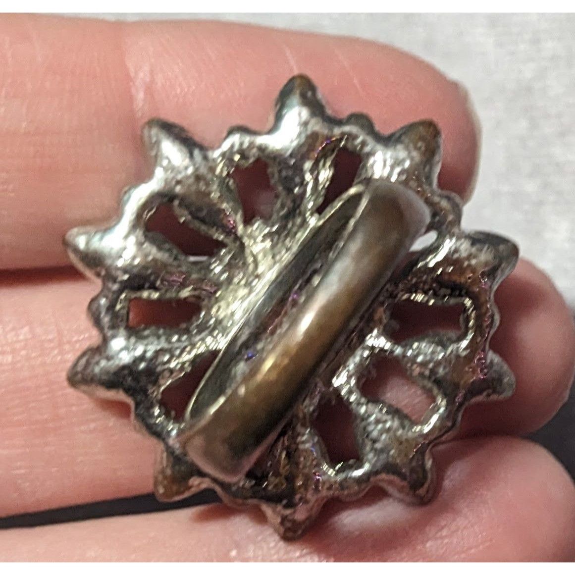 Other Black And Silver Tone Rhinestone Flower Ring Size 8 Size ONE SIZE - 14 Thumbnail