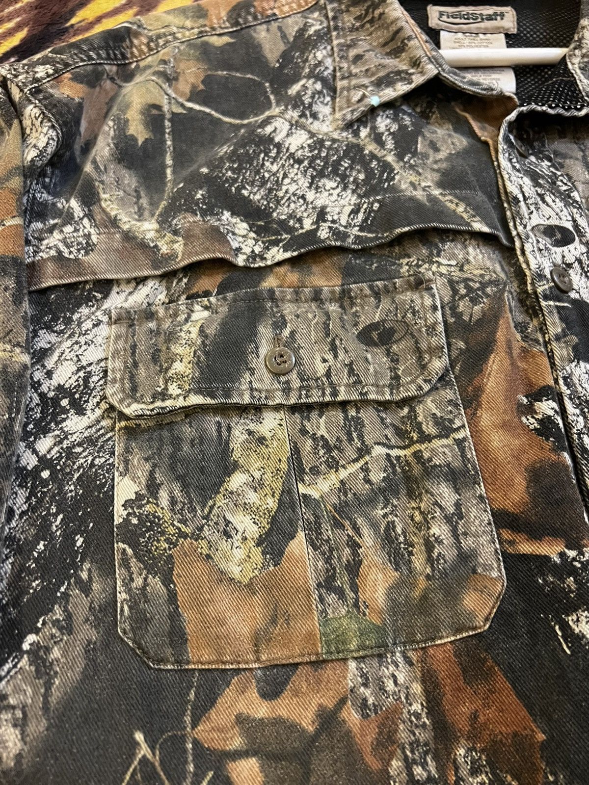 Realtree × Vintage Vintage Camo Fieldstaff Outerwear Buttonup LongSleeve Size US XL / EU 56 / 4 - 2 Thumbnail