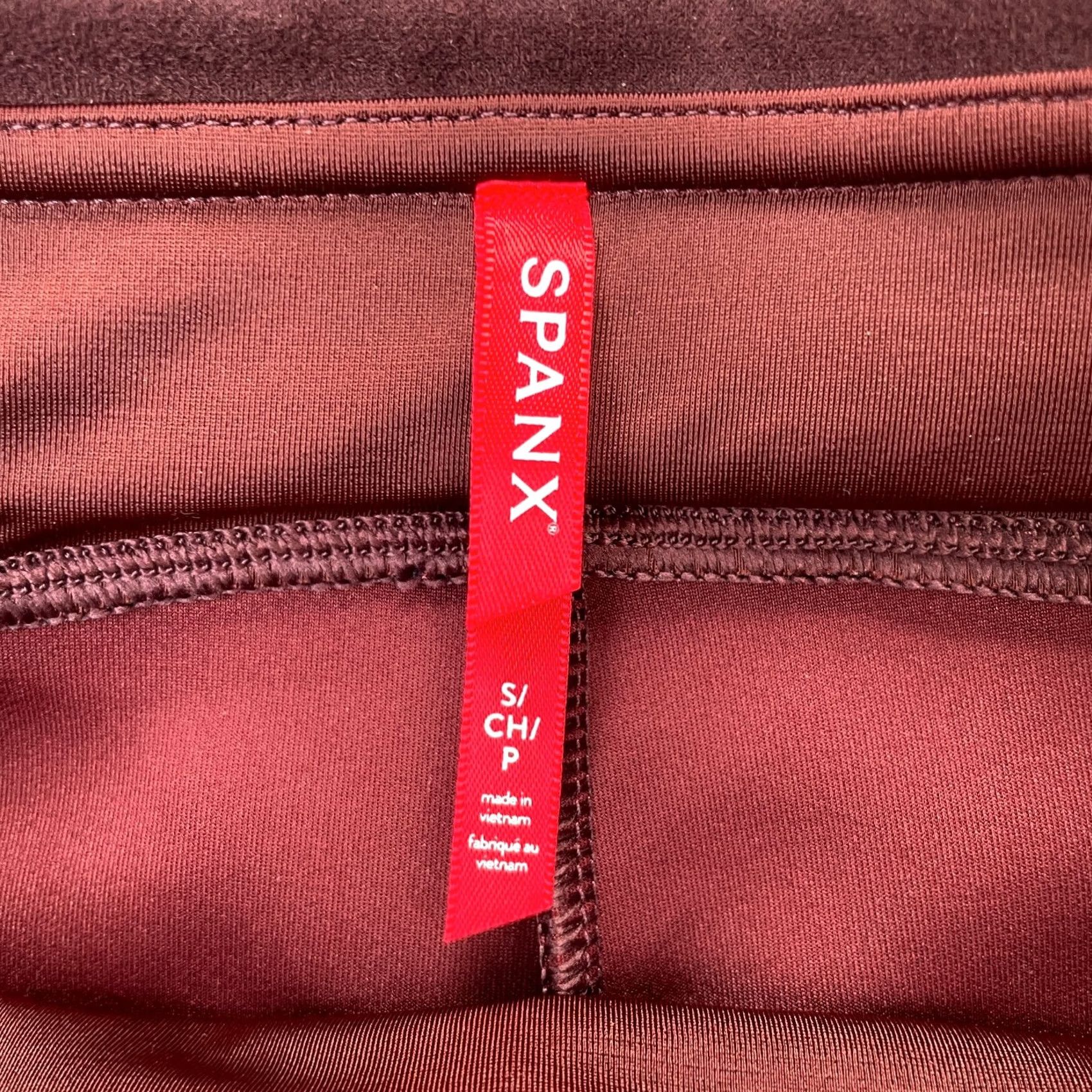 Spanx Spanx Leggings Womens Small Red Faux Suede Stretch Skinny Leg Slimming Workout Size 28" / US 6 / IT 42 - 3 Thumbnail
