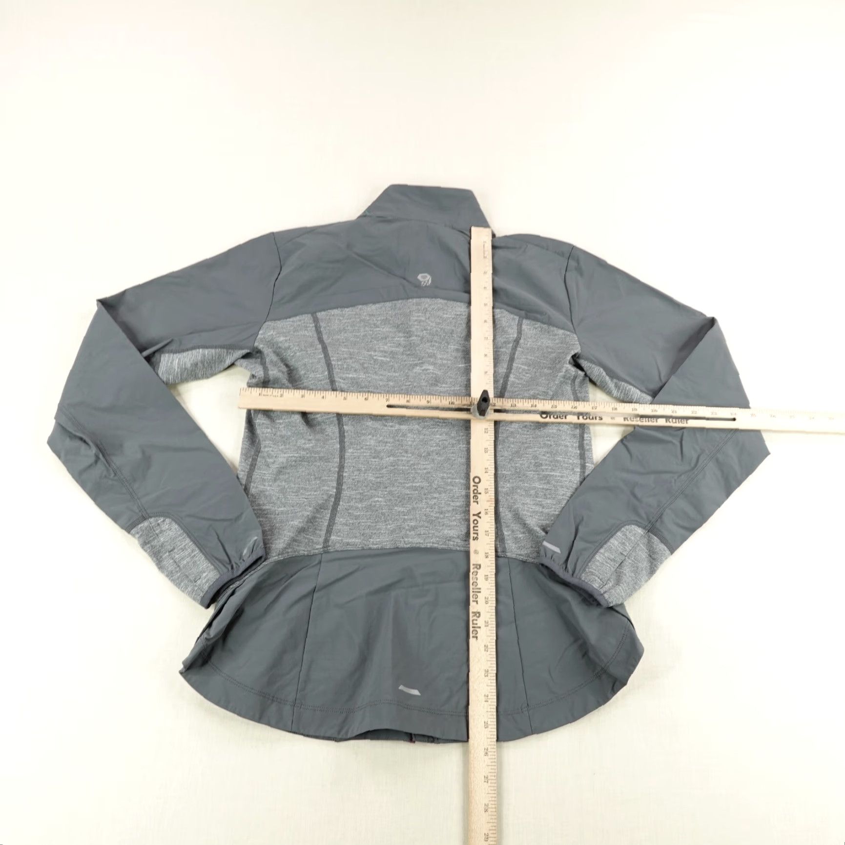 Mountain Hardwear Mountain Hardwear Jacket Womens Large Gray Mighty Power Hybrid Windbreaker Coat Size L / US 10 / IT 46 - 7 Thumbnail