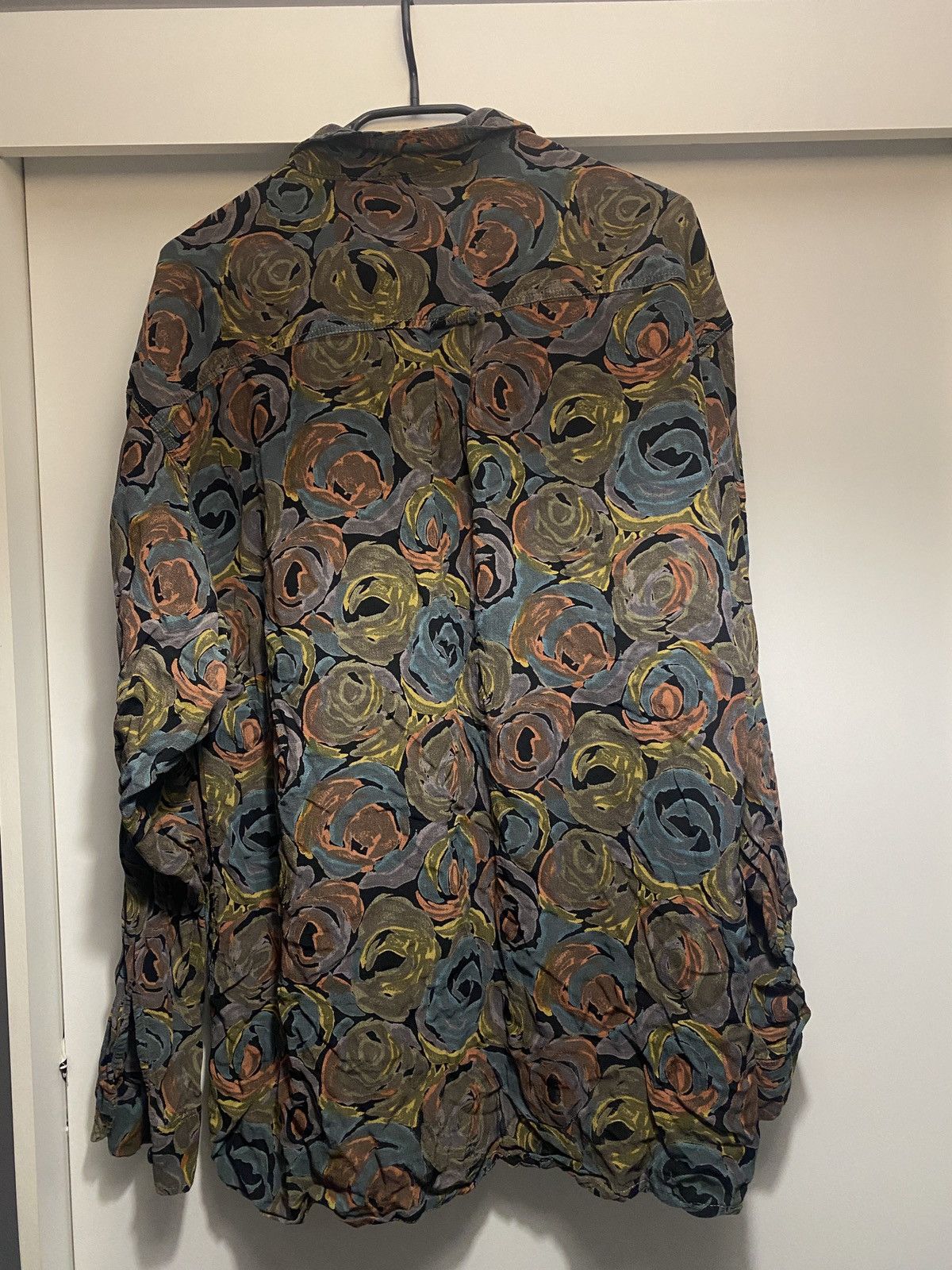 Vintage Vintage abstract roses viscose shirt button up Size US L / EU 52-54 / 3 - 10 Thumbnail