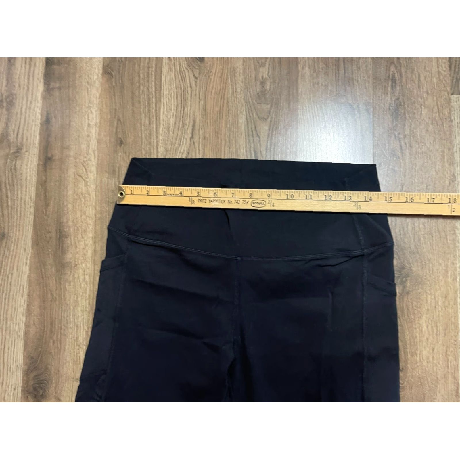 Vintage ZYIA Active Pants, Women's Size 14-16, Black Capri Leggings, Pull On, Regular, Inseam 19, 14-16, Fall Spring Summer, Womens Size 36" / US 14 / IT 50 - 4 Thumbnail