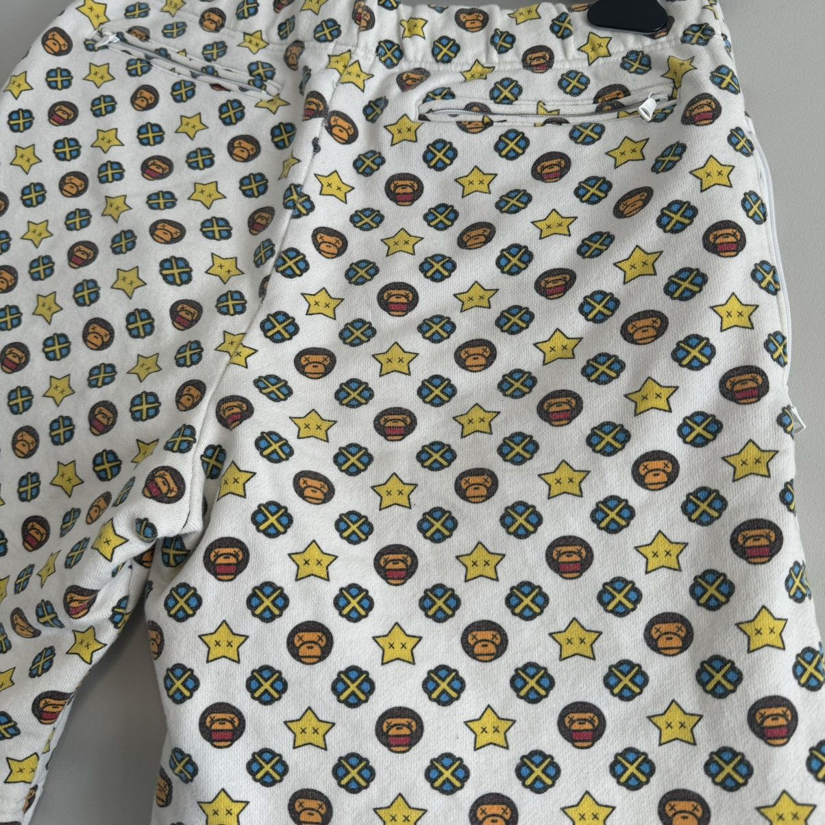 Bape × Kaws OG Bape x Kaws Baby Milo Monogram Sweat Shorts. Size US 28 / EU 44 - 7 Thumbnail