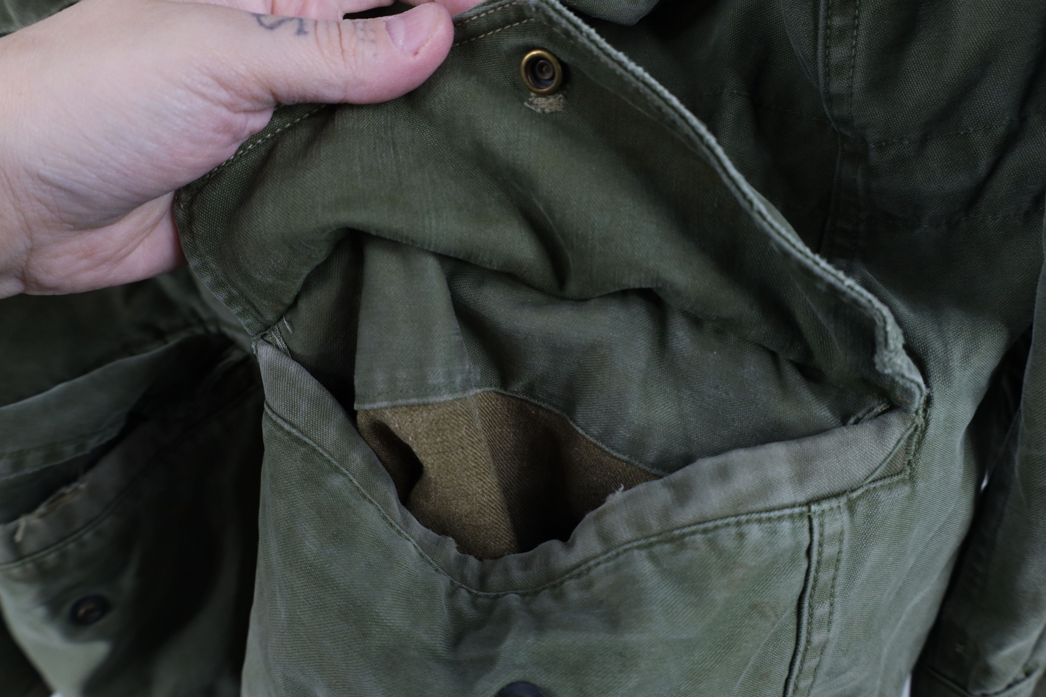 Vintage Vintage 50s Korean War M-1951 Field Jacket Green Shell USA Size US M / EU 48-50 / 2 - 7 Thumbnail