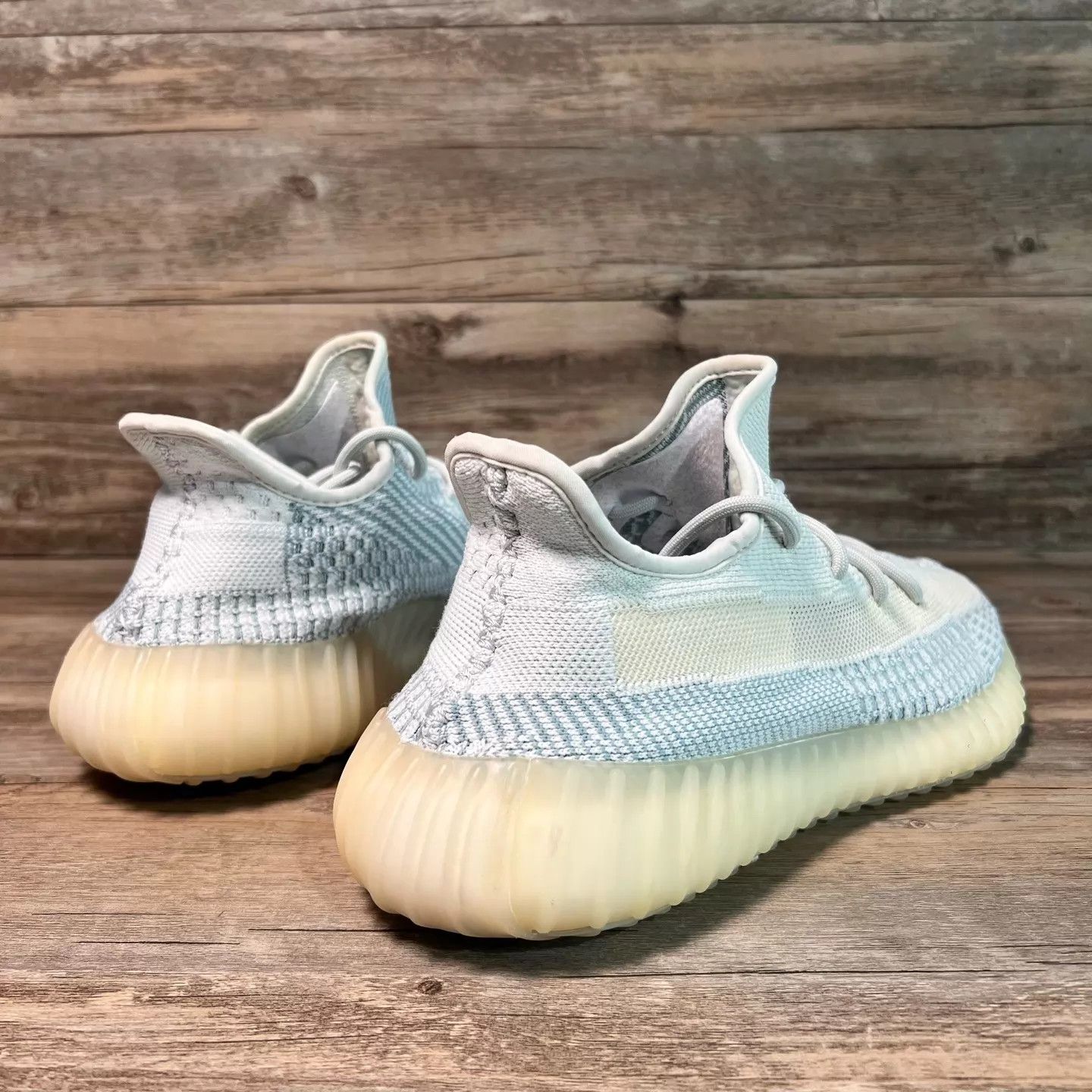 Adidas adidas Yeezy 350 V2 Cloud White/Ice Blue FW3043 44 (97 New) Size US 10 / EU 43 - 3 Thumbnail