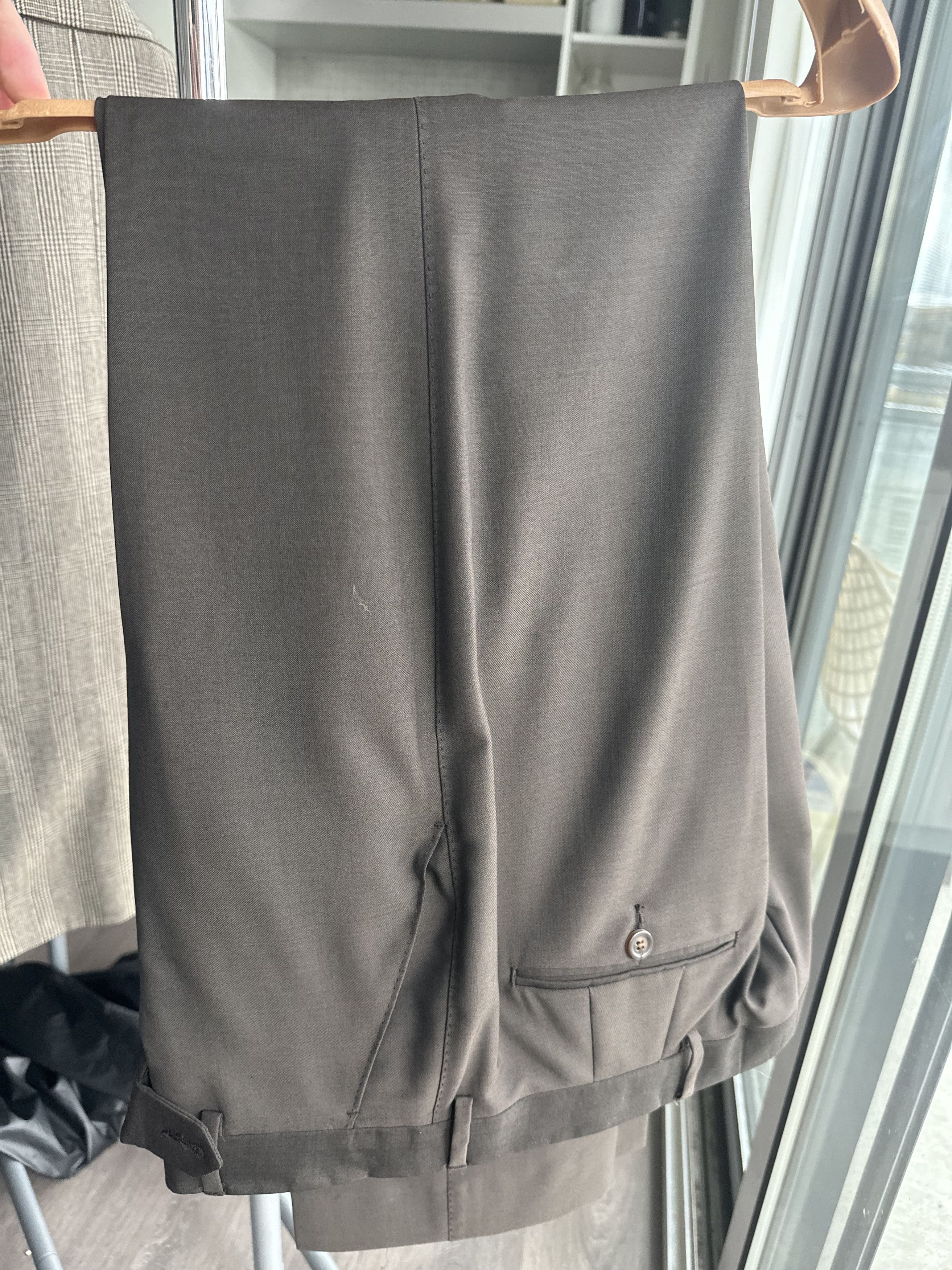 Paul Smith ($2k+) Mohair "The Westbourne" Suit Size 40R - 7 Thumbnail