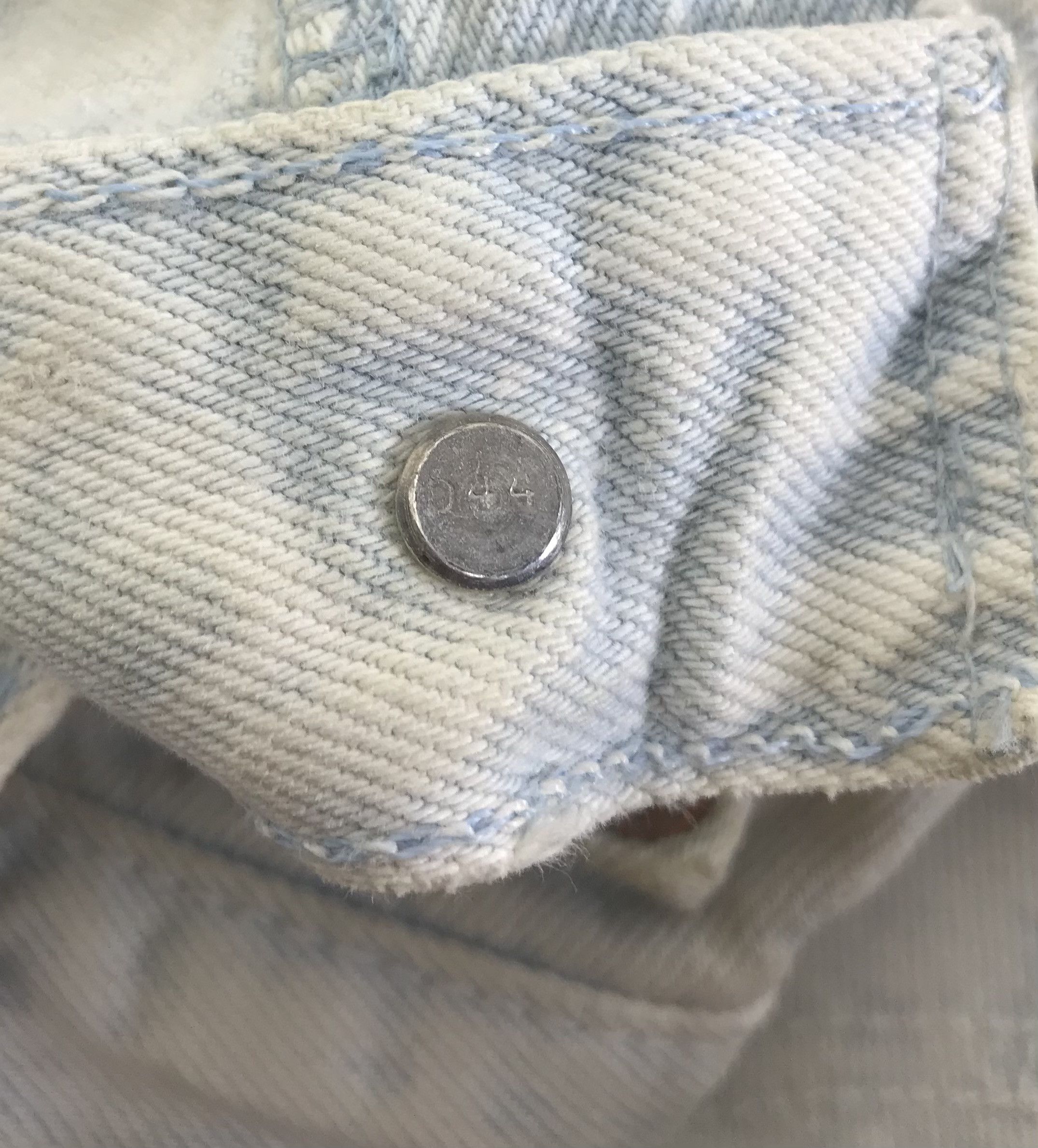 Levi's Vintage 90s Levi's 501 Light Washed Jeans Size 25" / US 0 / IT 36 - 10 Thumbnail