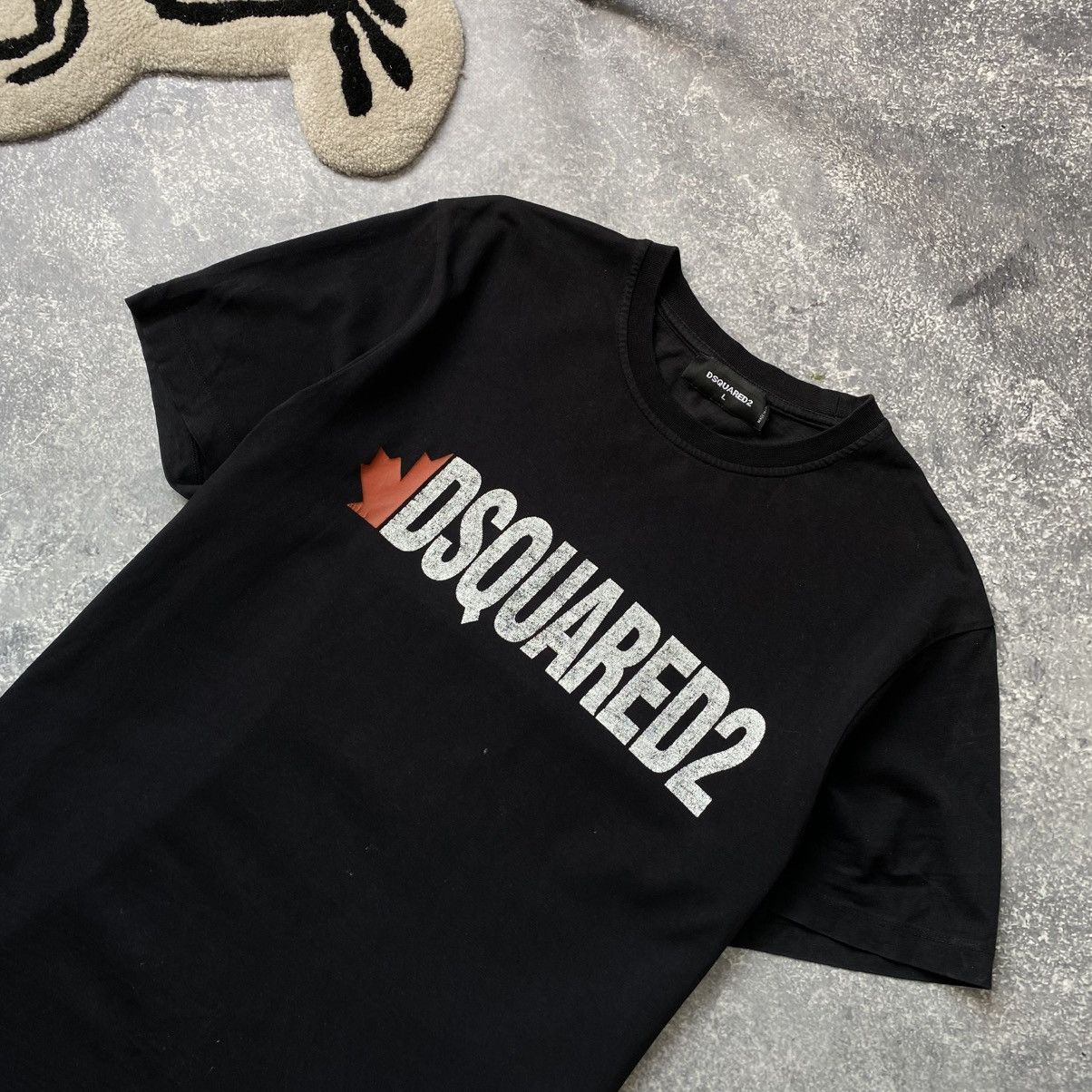 Dsquared2 Luxury Dsquared2 big logo designer y2k black tee Size US L / EU 52-54 / 3 - 2 Thumbnail