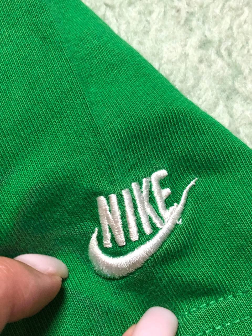 Nike Vintage Nike Y2K Logo Green Short Sleeve T-Shirt Size L Size US L / EU 52-54 / 3 - 8 Thumbnail