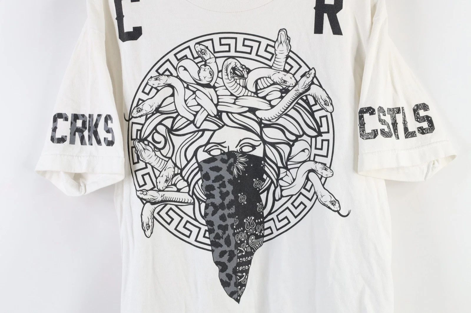 Crooks & Castles Crooks and Castles Spell Out Medusa Head T-Shirt Size US M / EU 48-50 / 2 - 4 Thumbnail