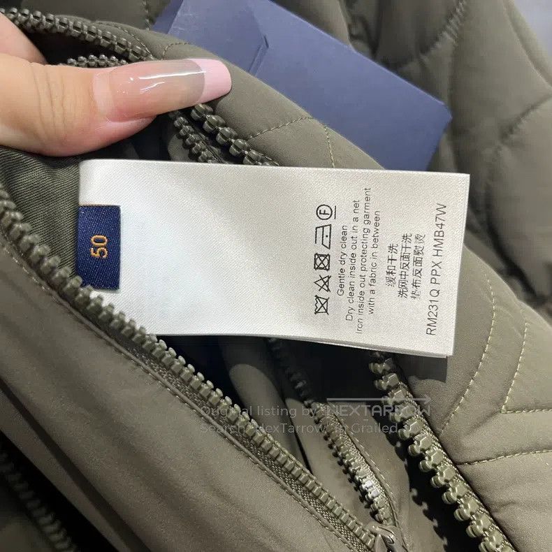 Louis Vuitton Louis Vuitton Green solid floral quilted hooded jacket Size US M / EU 48-50 / 2 - 3 Thumbnail