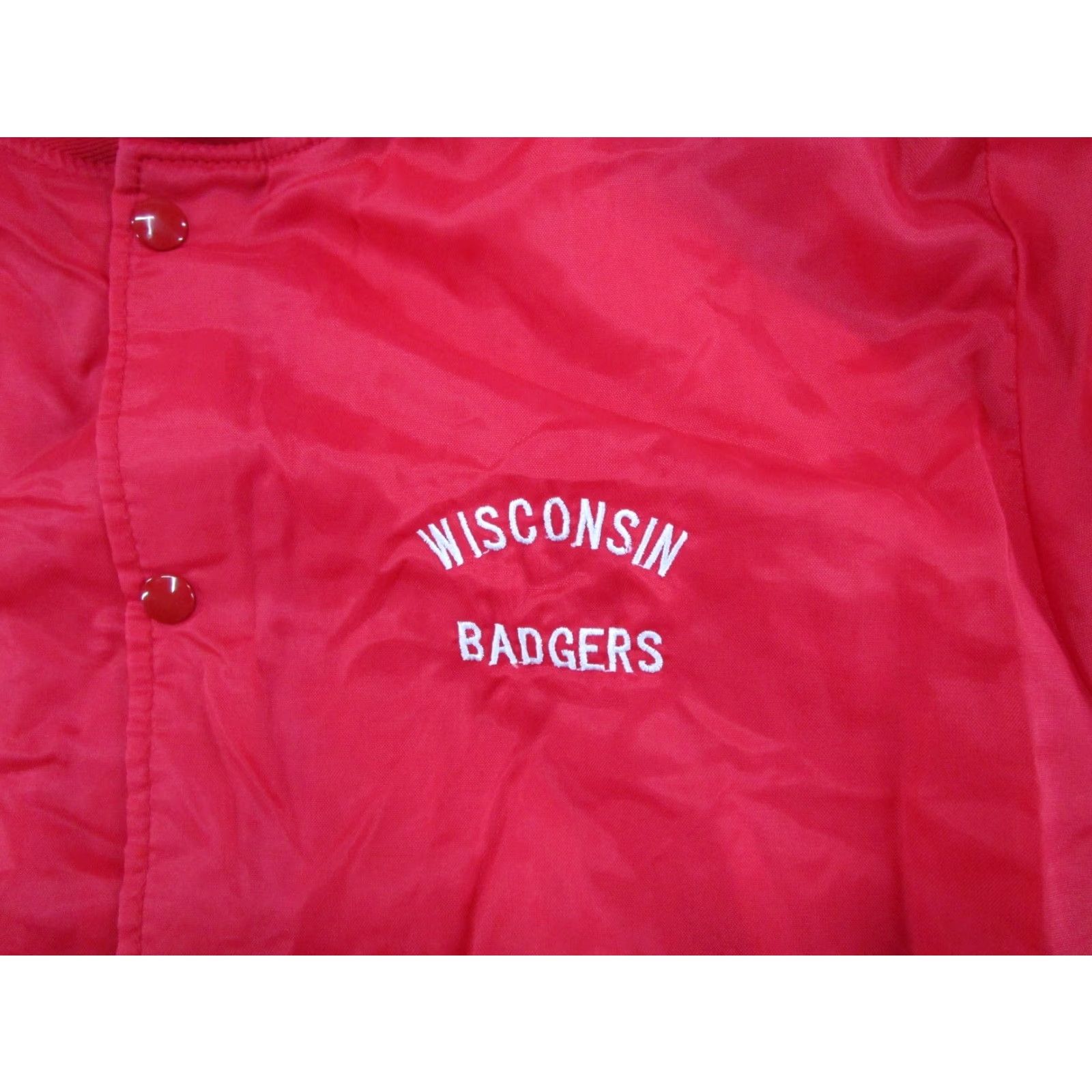 NCAA VINTAGE Wisconsin Badgers Jacket NCAA 90s Red Satin Windbreaker XL Mens Snap Up Lightweight Knit Logo Size US XL / EU 56 / 4 - 2 Thumbnail