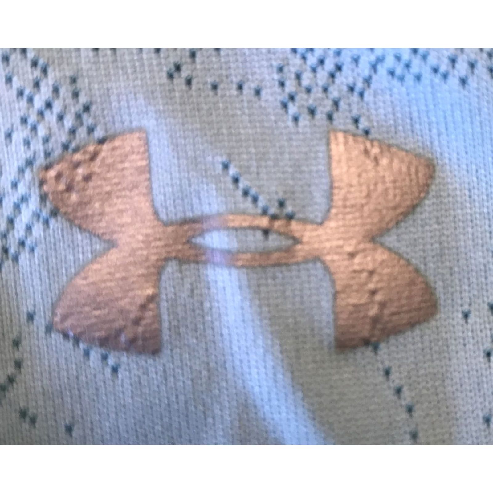 Under Armour Under armour T-Shirt Women S V-Neck Turquoise S/S B1120 Size S / US 4 / IT 40 - 5 Thumbnail