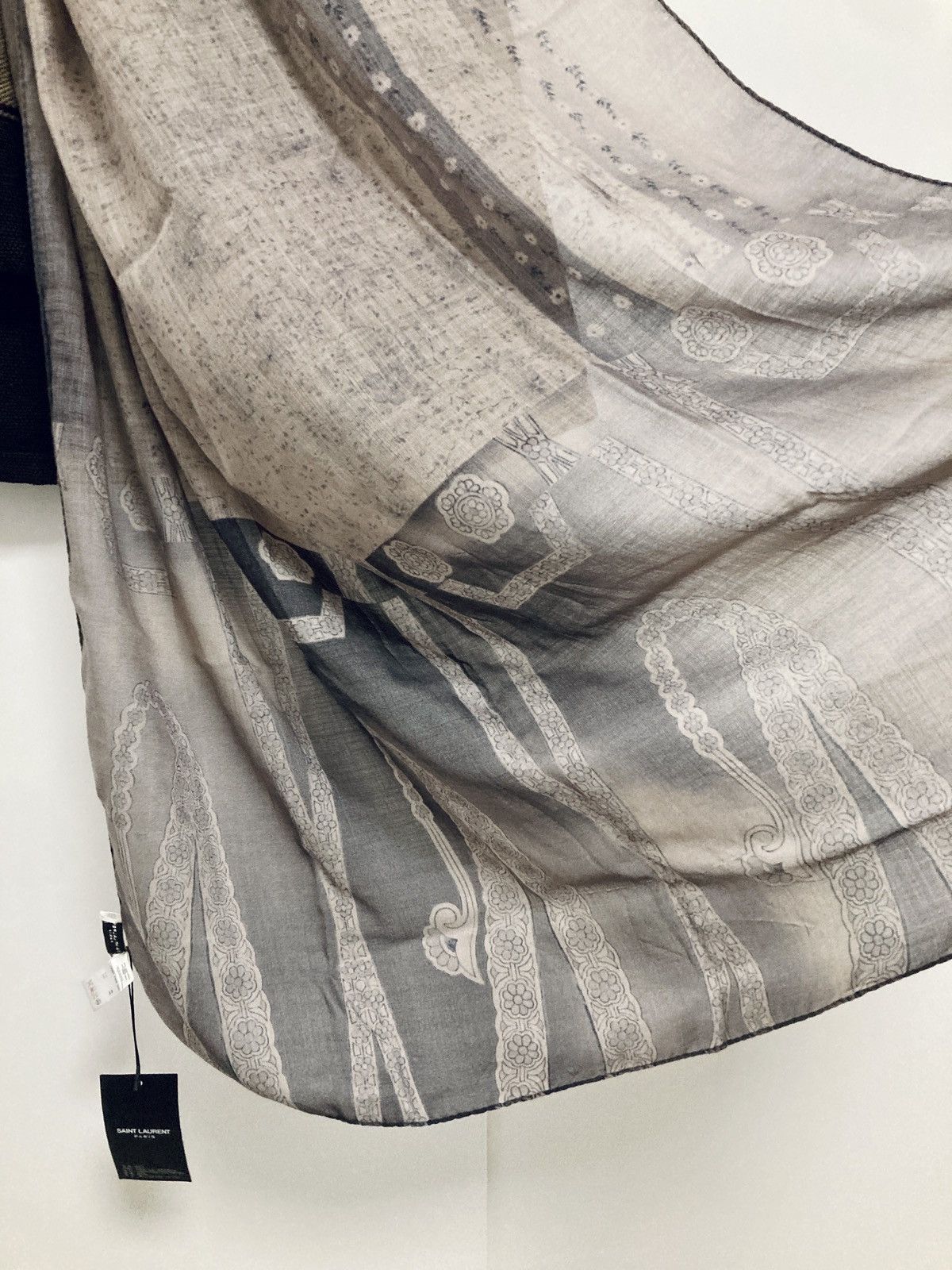 Saint Laurent Paris SAINT LAURENT PARIS BY HEDI SLIMANE 15SS RUNWAY SCARF Size ONE SIZE - 7 Thumbnail
