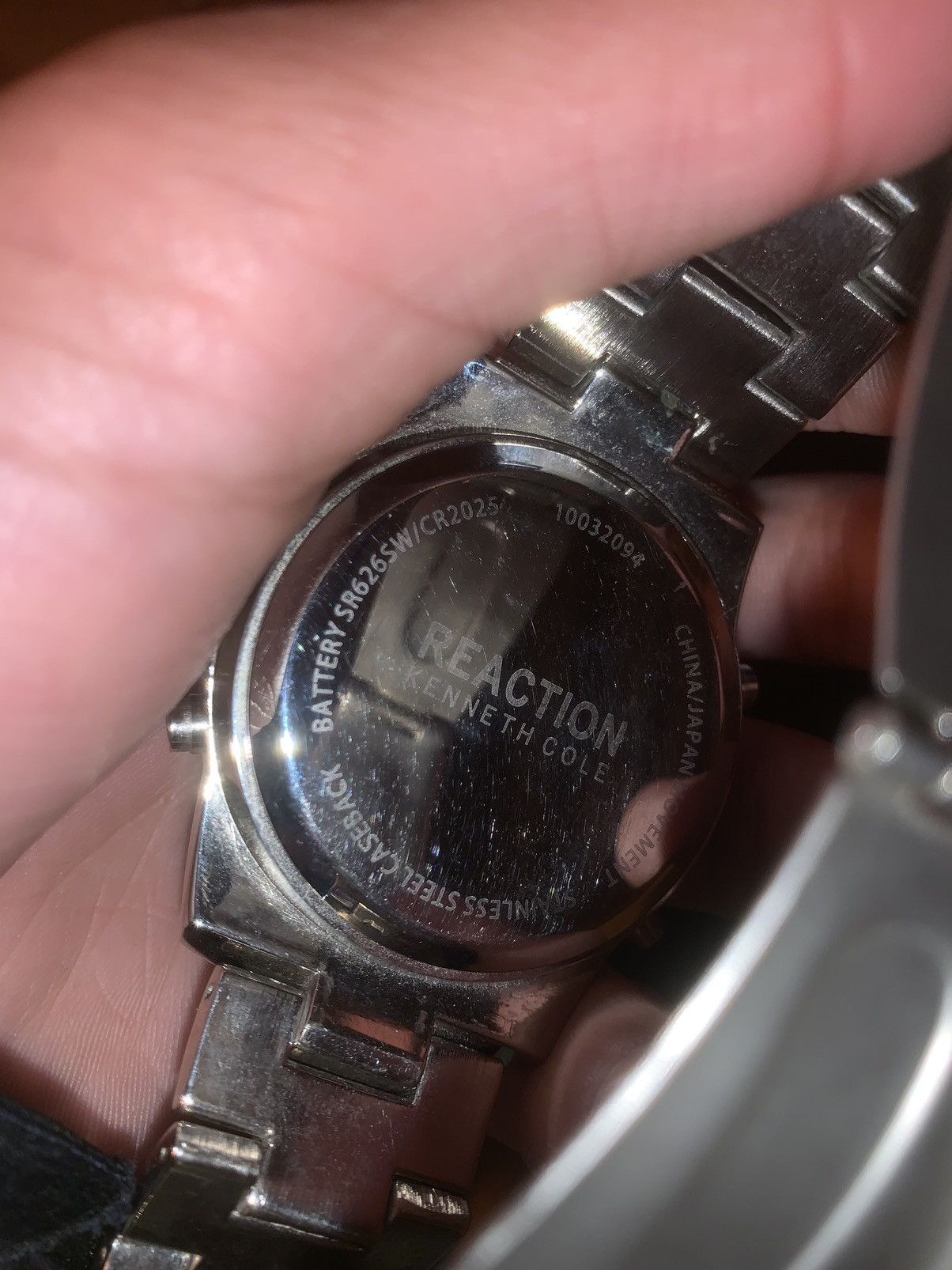 Kenneth Cole Kenneth Cole reaction watch Size 32 - 4 Thumbnail