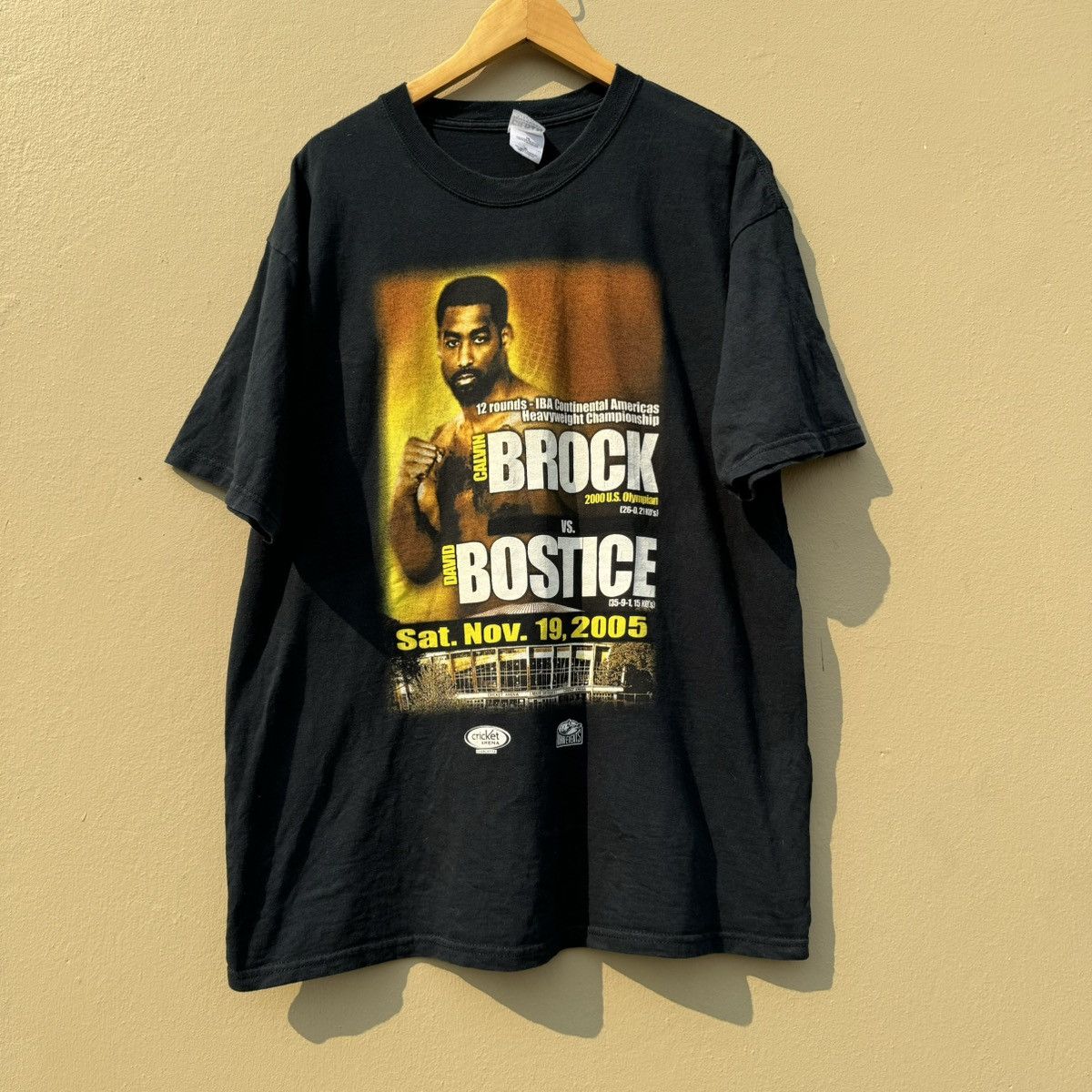 Vintage Vintage calvin brock vs david bostice 2005 tee Size US XL / EU 56 / 4 - 1 Thumbnail