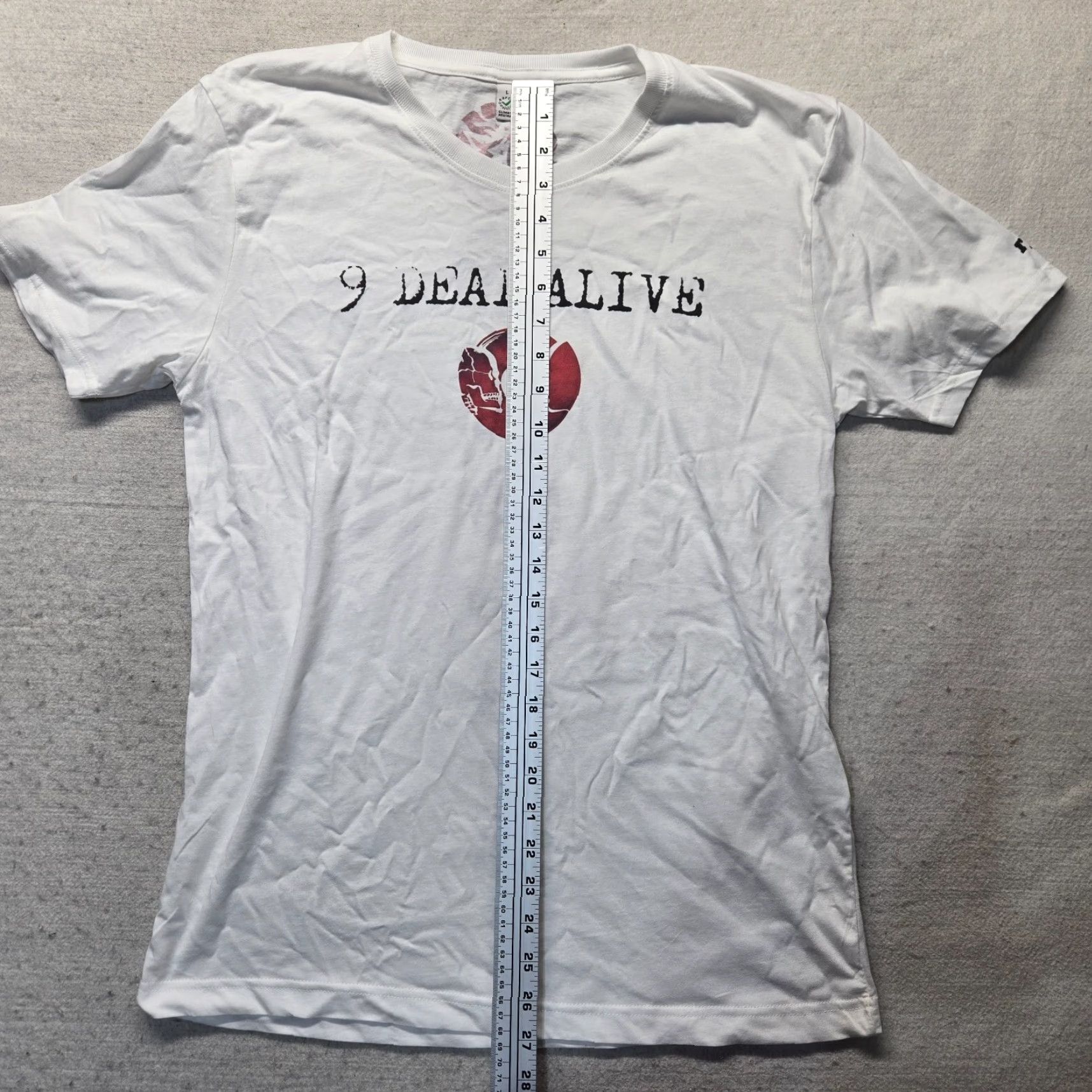 Vintage VINTAGE Earth Positive Concert Tour 9 Dead Alive Unisex Adult T-Shirt Short Sleeve White 90s Music Memorabilia Medium Size US M / EU 48-50 / 2 - 5 Thumbnail
