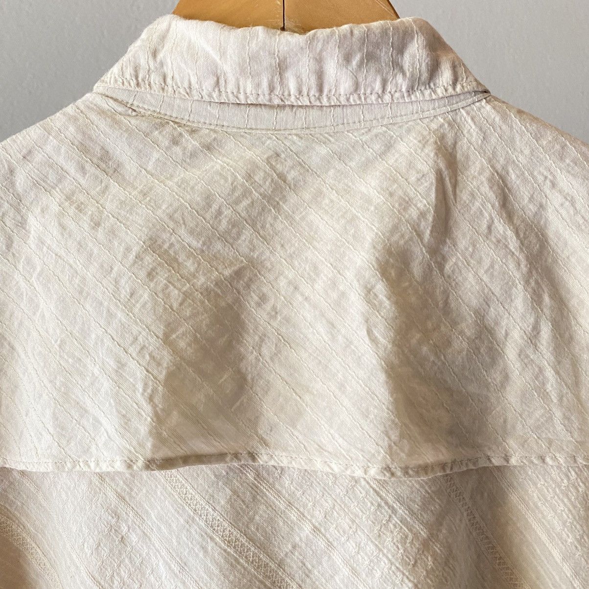 Designer × Japanese Brand A.T Ivory Tiered Ruffle Blouse Size L / US 10 / IT 46 - 12 Thumbnail