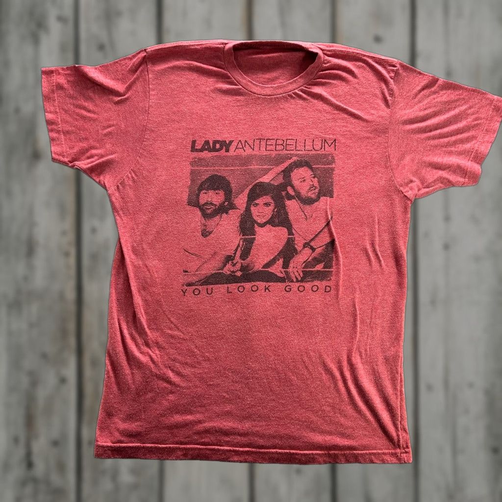 Vintage Lady Antebellum Shirt Large Red Tour 2017 Band Concert Tee Mens Size US L / EU 52-54 / 3 - 1 Thumbnail