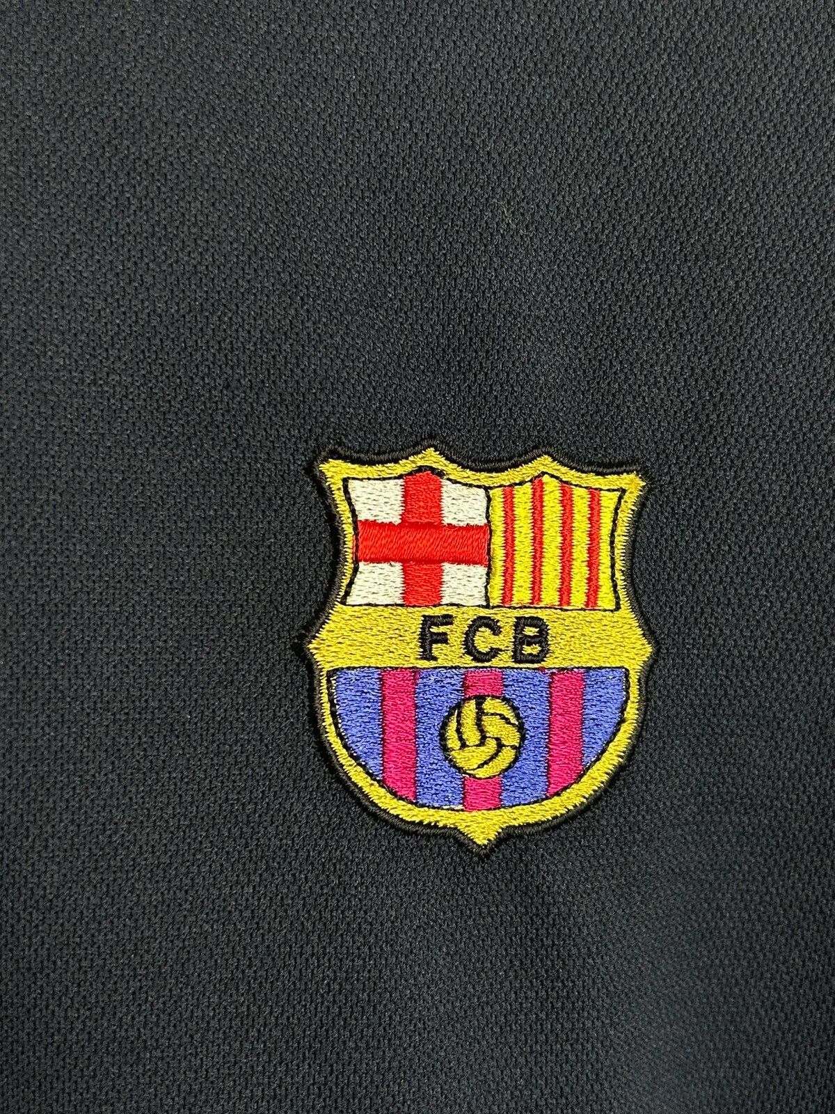 Vintage Vintage FC Barcelona Roger’s Licensed Zippered Jersey Size US L / EU 52-54 / 3 - 4 Thumbnail