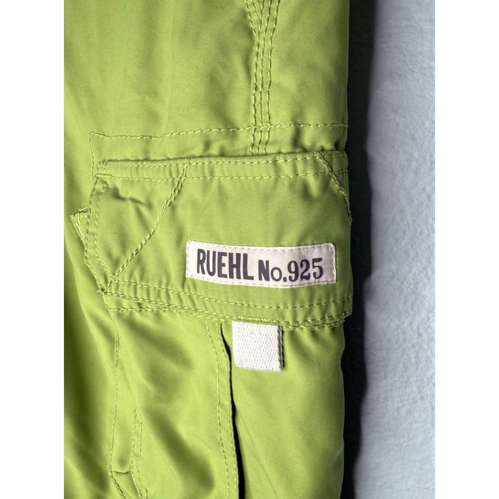 Vintage VINTAGE Ruehl 925 Swim Shorts Mens S Green Solid Pockets Lined Polyester Beach Trunks Y2K Size US 29 - 2 Thumbnail