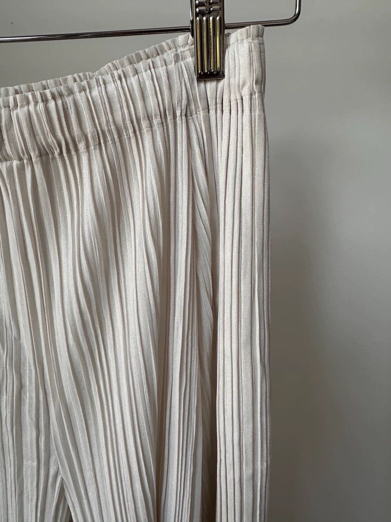 Issey Miyake Issey Miyake size:2 White pleated trousers Size 31" - 4 Thumbnail