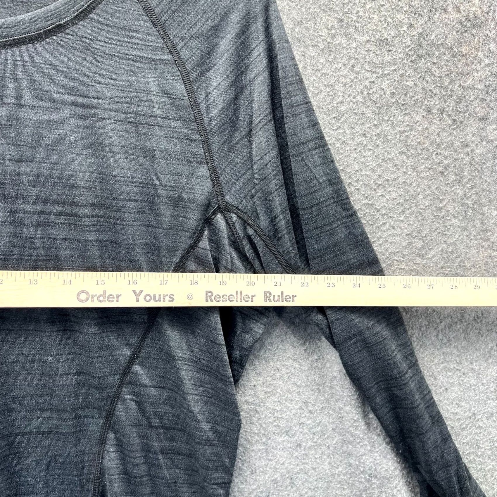 Vintage VINTAGE? No. Levelwear Verve Shirt Womens XXL Gray Long Sleeve Polyester Lightweight Athletic Shirt Size XXL / US 16-18 / IT 52-54 - 4 Thumbnail