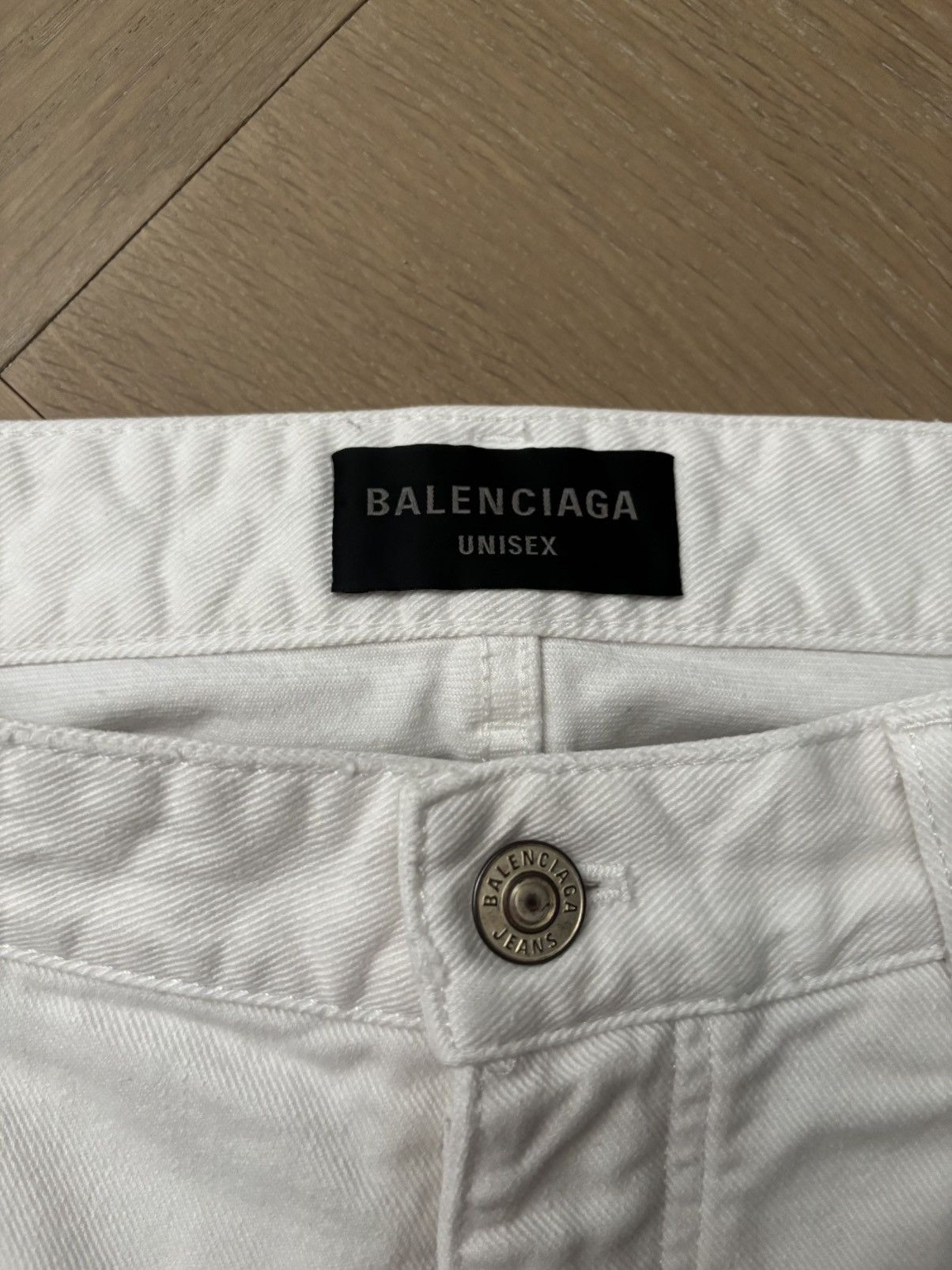 Balenciaga Balenciaga 2024 Straight leg jeans Size US 28 / EU 44 - 7 Thumbnail