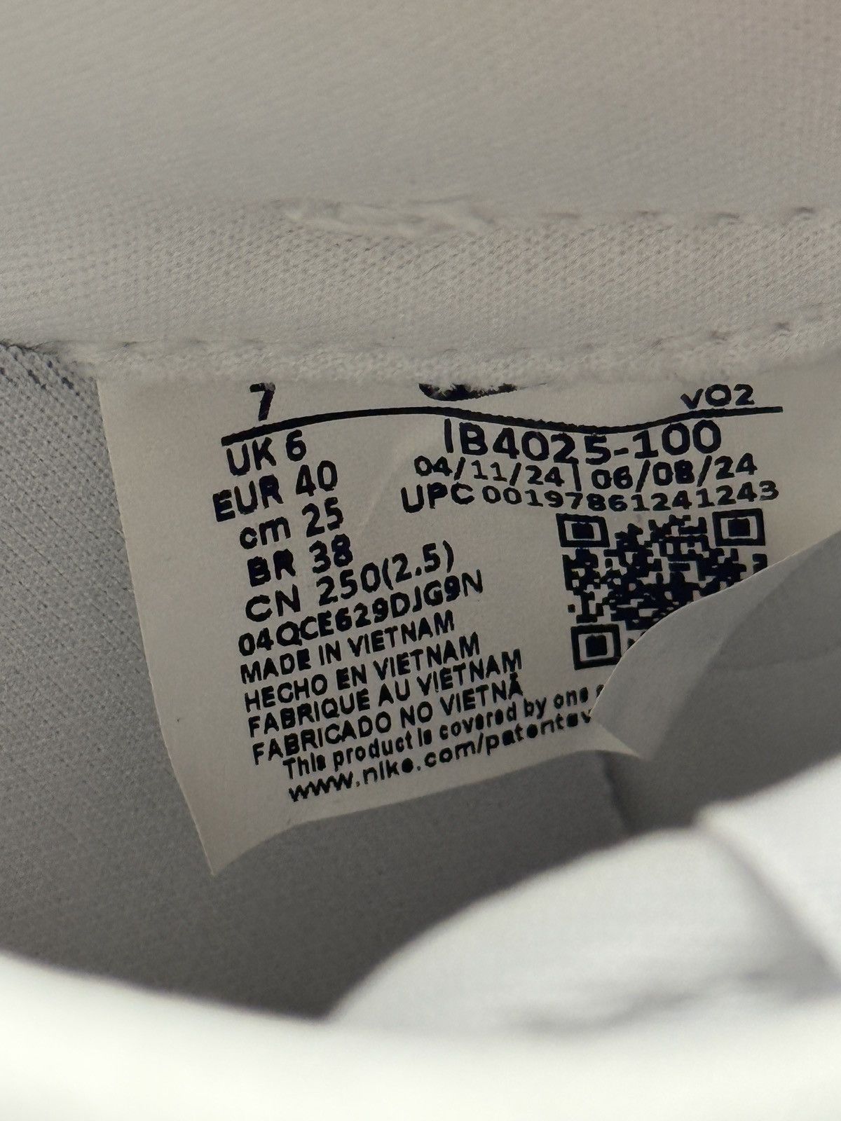 Nike Air Force 1 Low ‘ Jason Voorhees ‘ Size US 7 / EU 40 - 6 Thumbnail