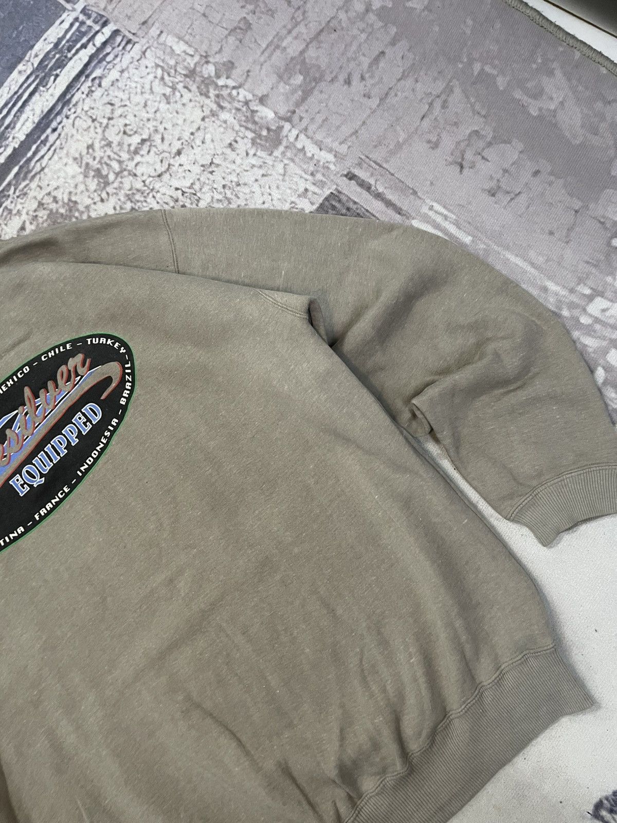 Quiksilver 90s QUICKSILVER EQUIPMENT PULLOVER HOODIE SUN FADED Size US XL / EU 56 / 4 - 5 Thumbnail