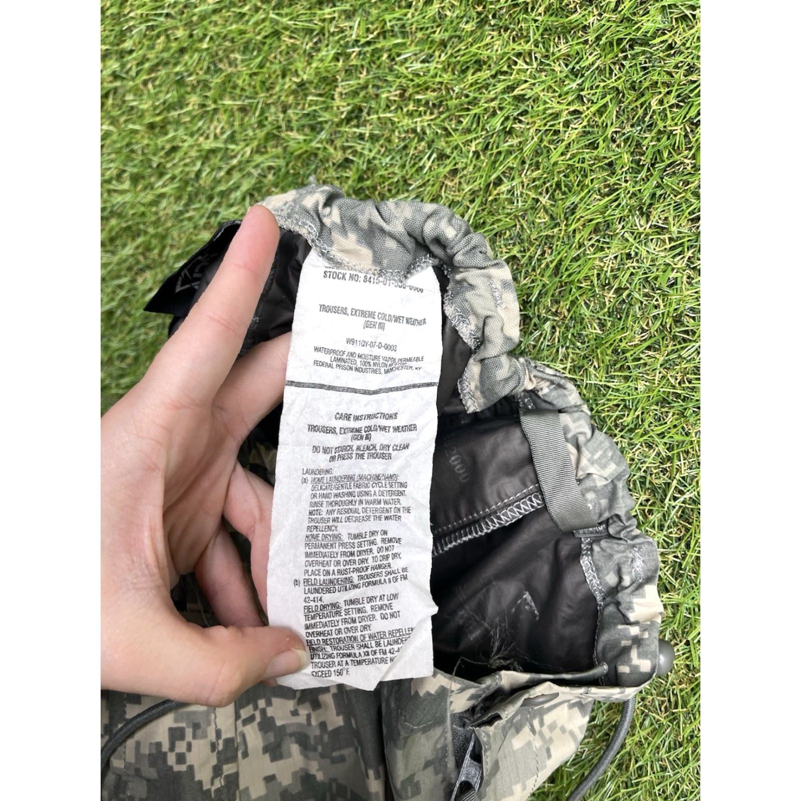 Vintage VINTAGE US Army Goretex Pants Waterproof Gen III Ripstop Digital Camo 32x27 Medium Reg Size US 31 - 3 Thumbnail