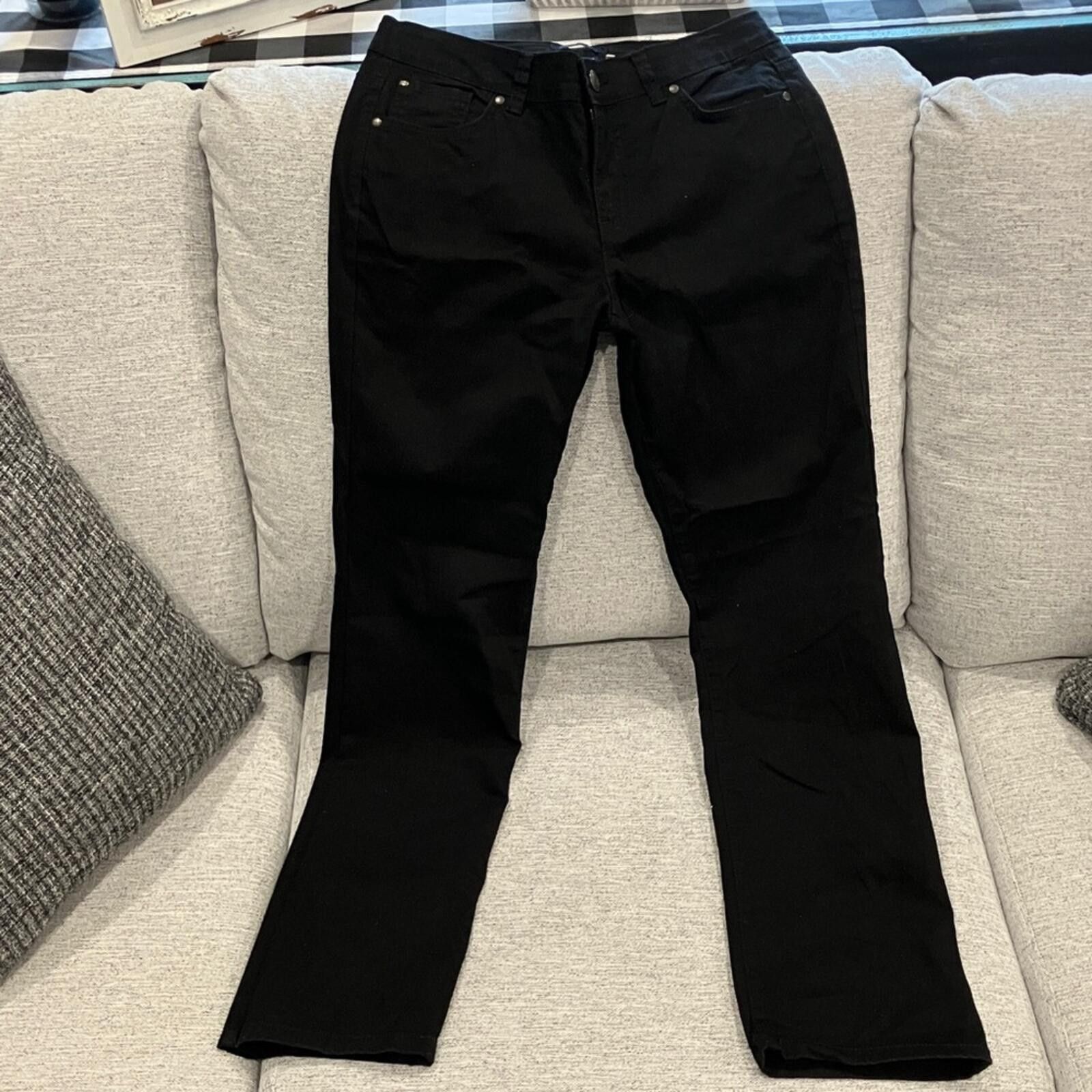 Other NWOT Bandolino Black Jeans Size 28" / US 6 / IT 42 - 1 Thumbnail