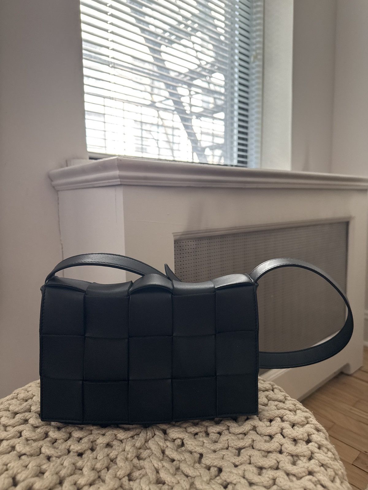 Bottega Veneta Bottega Veneta Cassette Shoulder Bag Size ONE SIZE - 2 Thumbnail