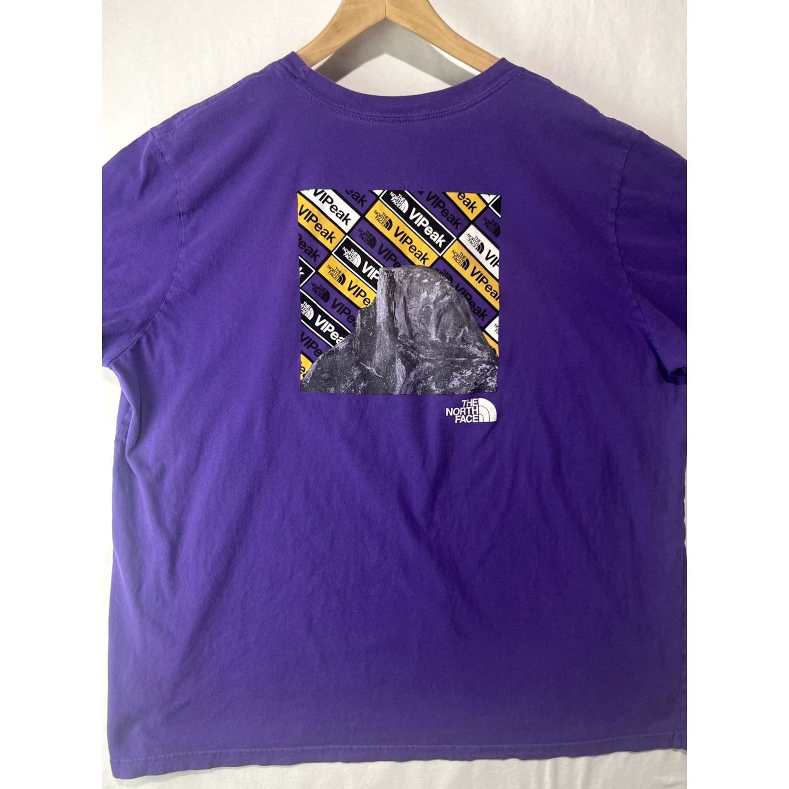 The North Face The North Face VIPeak Graphic T-Shirt Men XXL Purple Cotton Logo Short Sleeve Crew Neck Sportswear Regular Fits Size US XXL / EU 58 / 5 - 7 Thumbnail