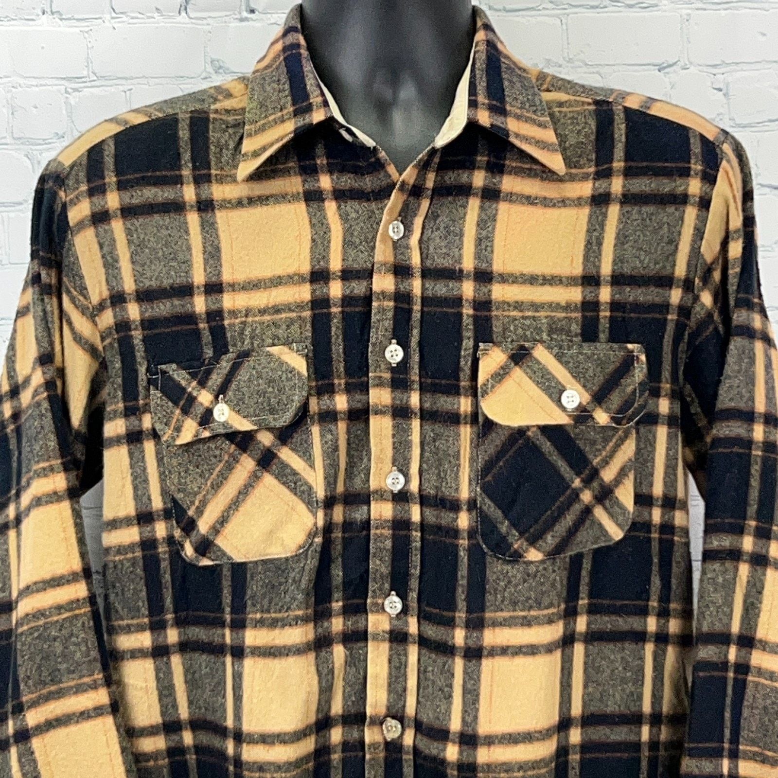 Vintage Vintage 90s Kentfield Flannel Button Front Shirt Beige M Size US M / EU 48-50 / 2 - 1 Thumbnail