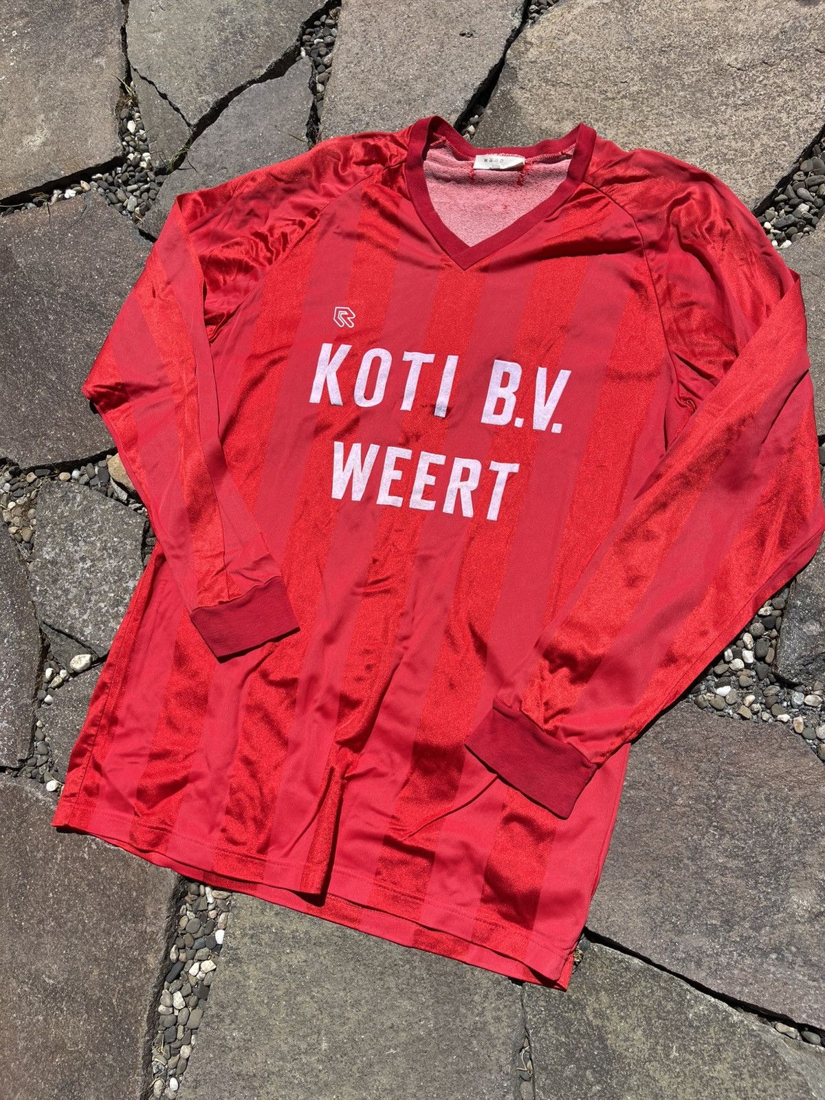 Vintage Robey Koti Weert Vintage Holland Jersey red longsleeve Size US XL / EU 56 / 4 - 2 Thumbnail