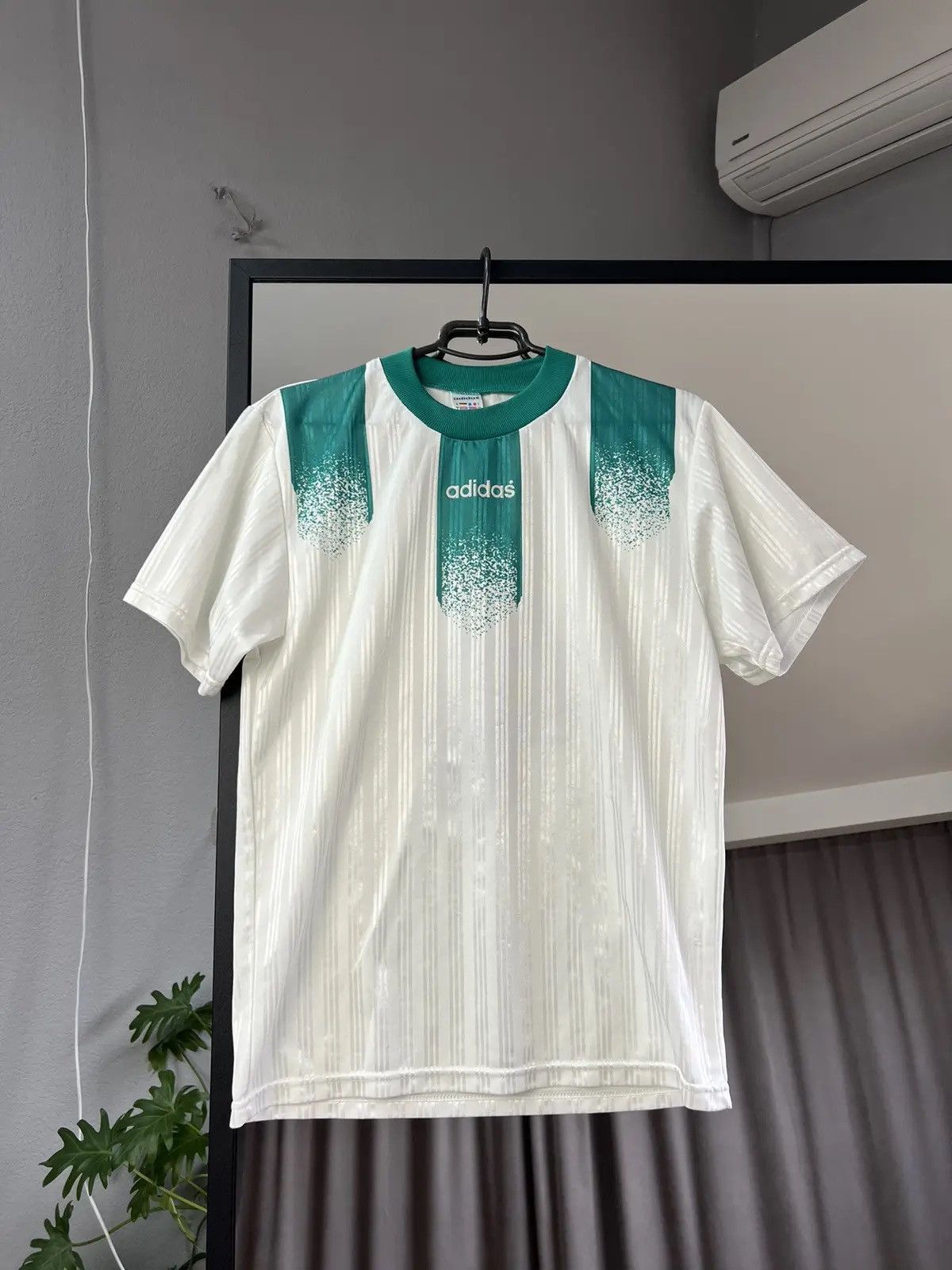 Adidas Very rare Adidas West Germany vintage jersey football tee Size US S / EU 44-46 / 1 - 1 Thumbnail