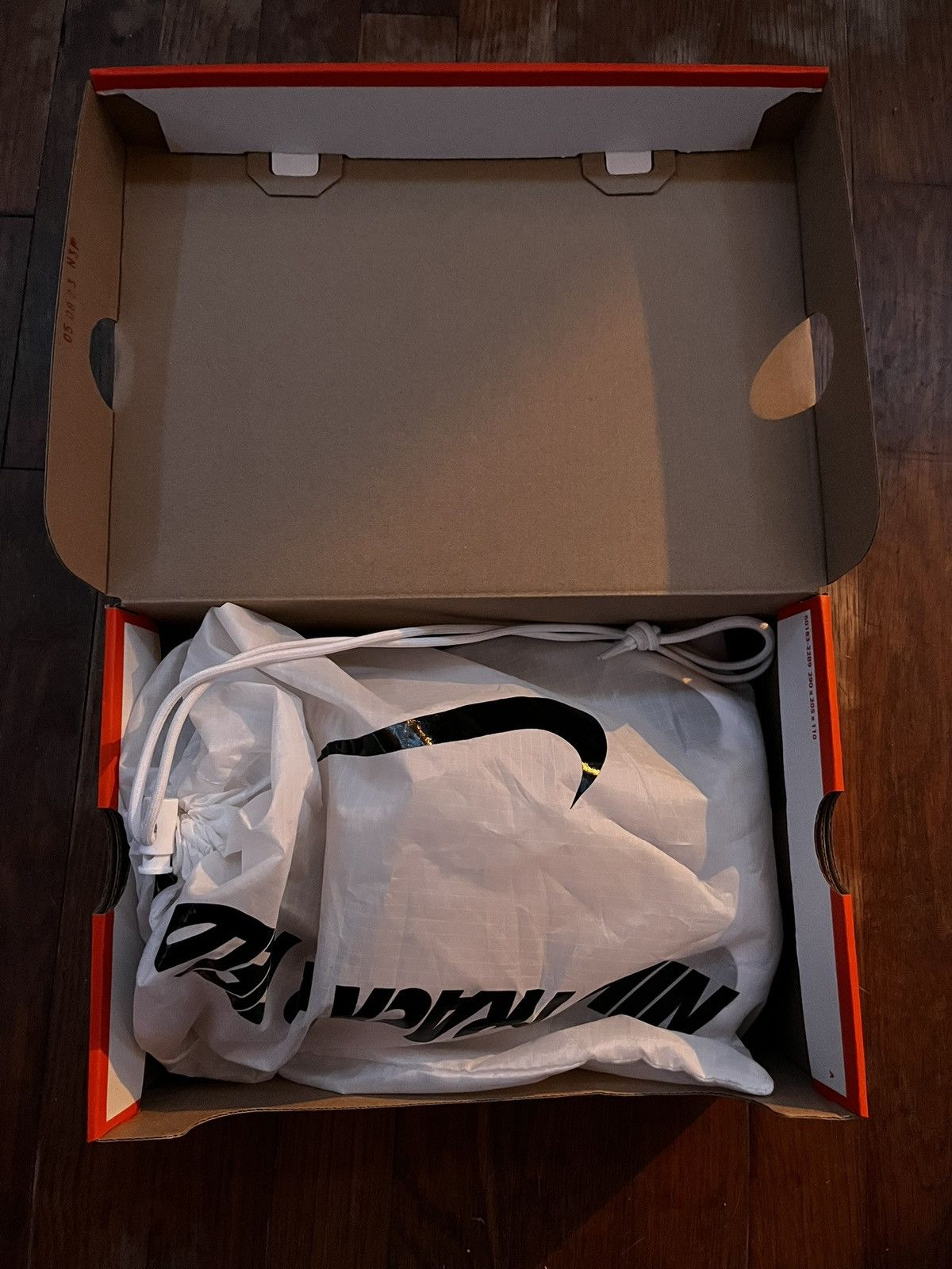 Nike White Nike track and field cleats Size US 9.5 / EU 42-43 - 8 Thumbnail