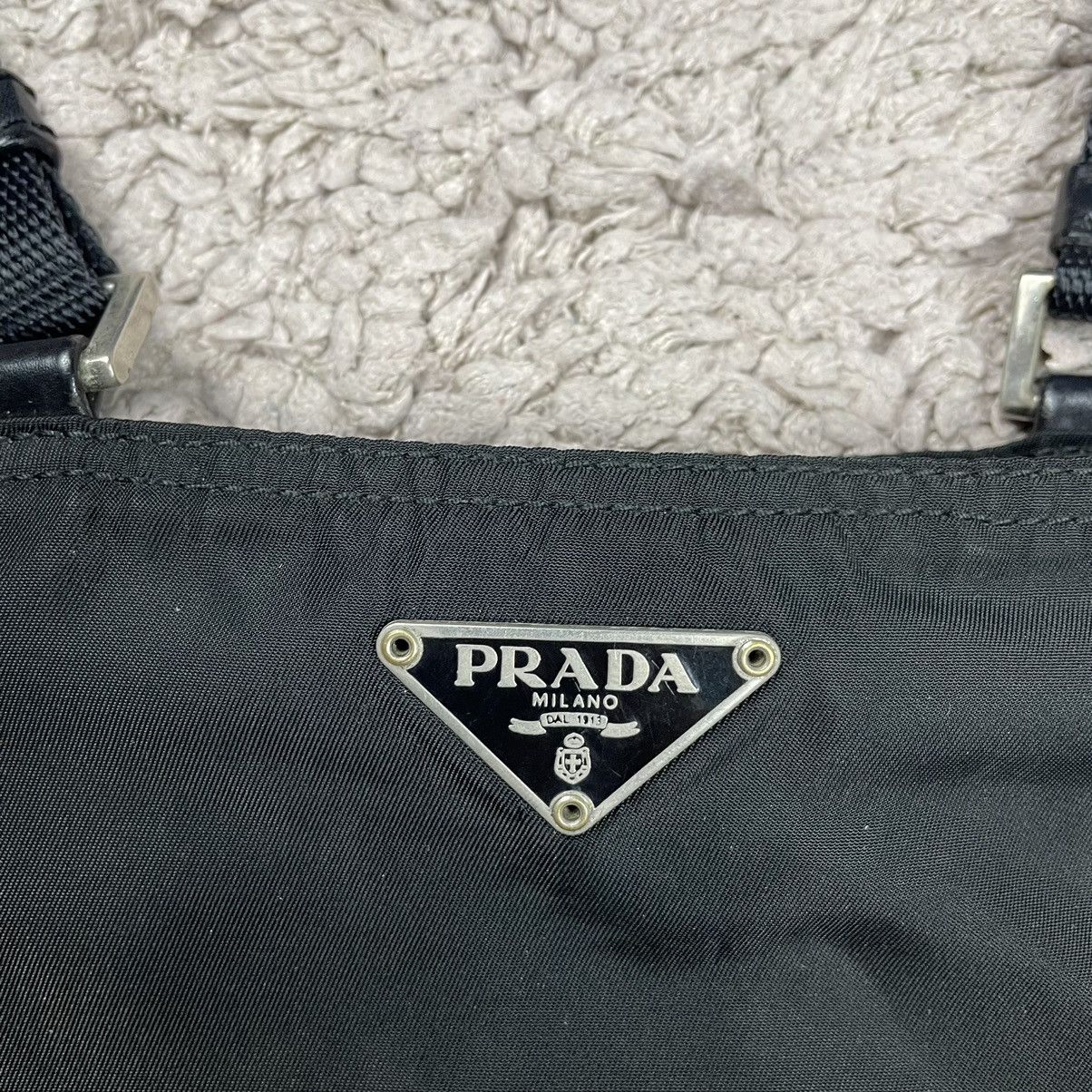 Prada × Vintage Vintage Prada Nylon Bag Size ONE SIZE - 4 Thumbnail