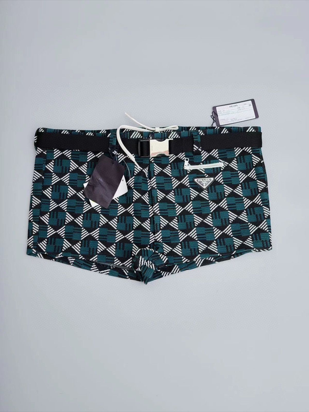 Prada runway short pant 48