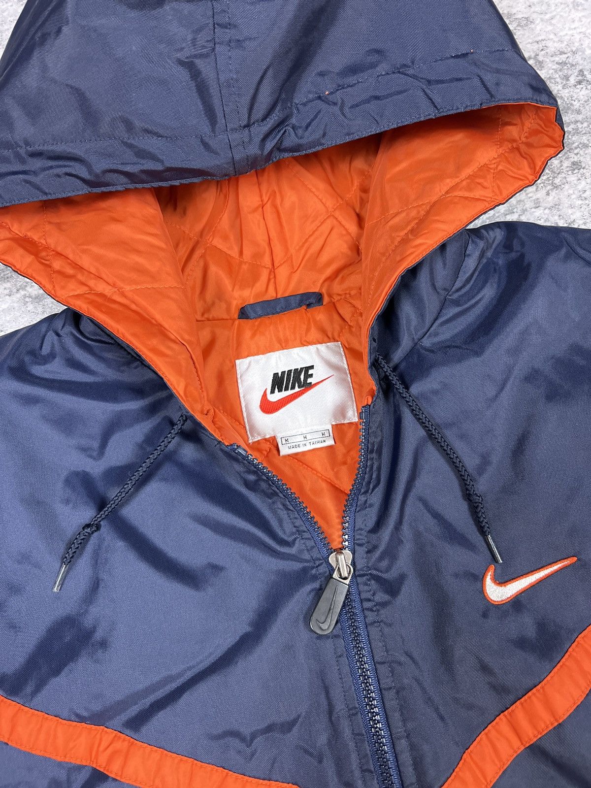 Nike × Vintage Vintage 90s Nike Quilt Lined Medium Weight Track Jacket M Size US M / EU 48-50 / 2 - 3 Thumbnail
