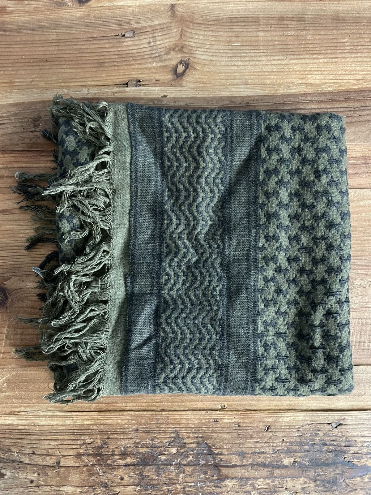 Raf Simons Raf Simmons AW01 Riot Riot Riot Keffiyeh Size ONE SIZE - 2 Thumbnail