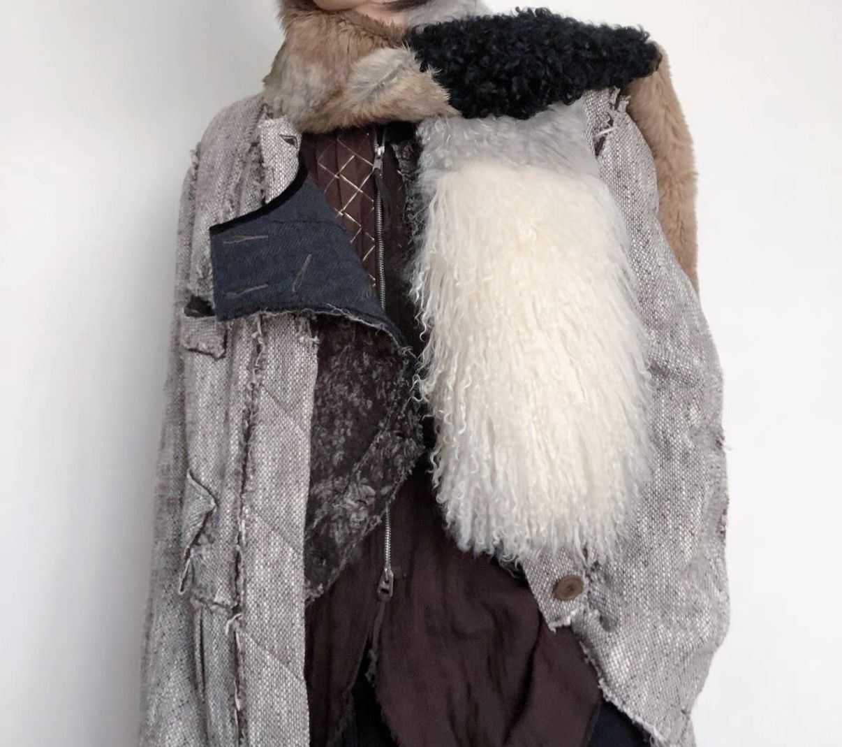 Takahiromiyashita The Soloist. TAKAHIROMIYASHITA THE SOLOIST fur collar. Size ONE SIZE - 8 Thumbnail
