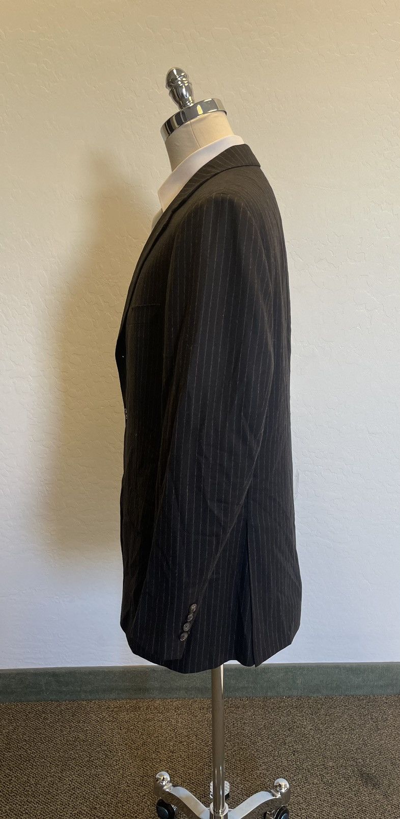 Belvest Chalk-stripe 3-button Super 120'S Wool Suit Size 46R - 9 Thumbnail