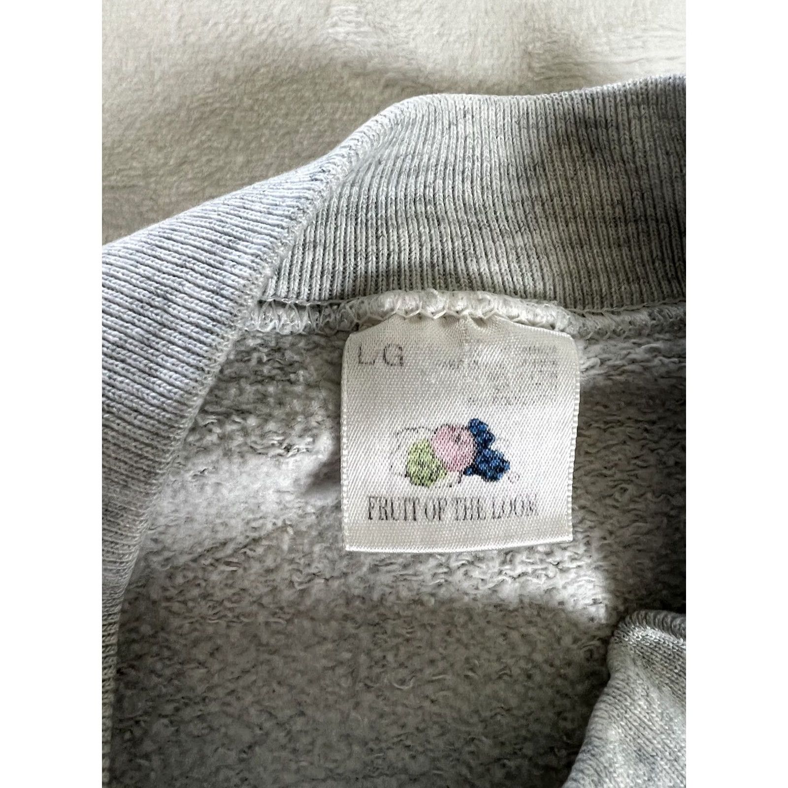 Vintage VINTAGE Vancouver Canada Crewneck Sweatshirt L Gray Maple Leaf 90s 80s Graphic Print Men Size US L / EU 52-54 / 3 - 6 Thumbnail